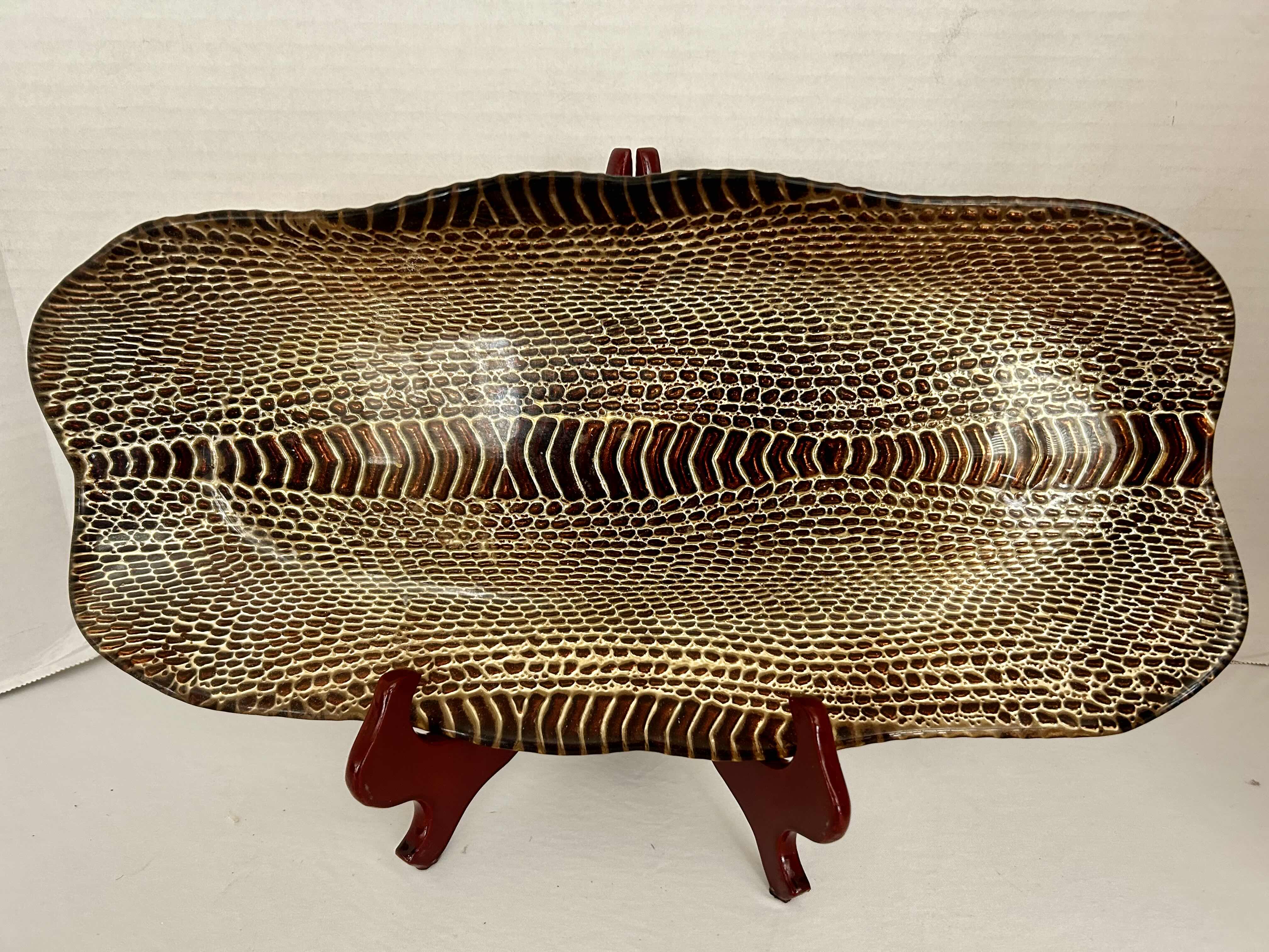 Photo 1 of BROWN AND GOLD DISPLAY PLATTER 8” X 16”
