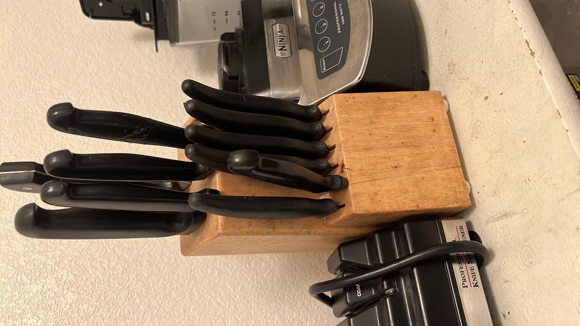 Photo 4 of CONTENTS OF PANTRY SHELF, NINJA, KICHEN APPLIANCES, KNIVES