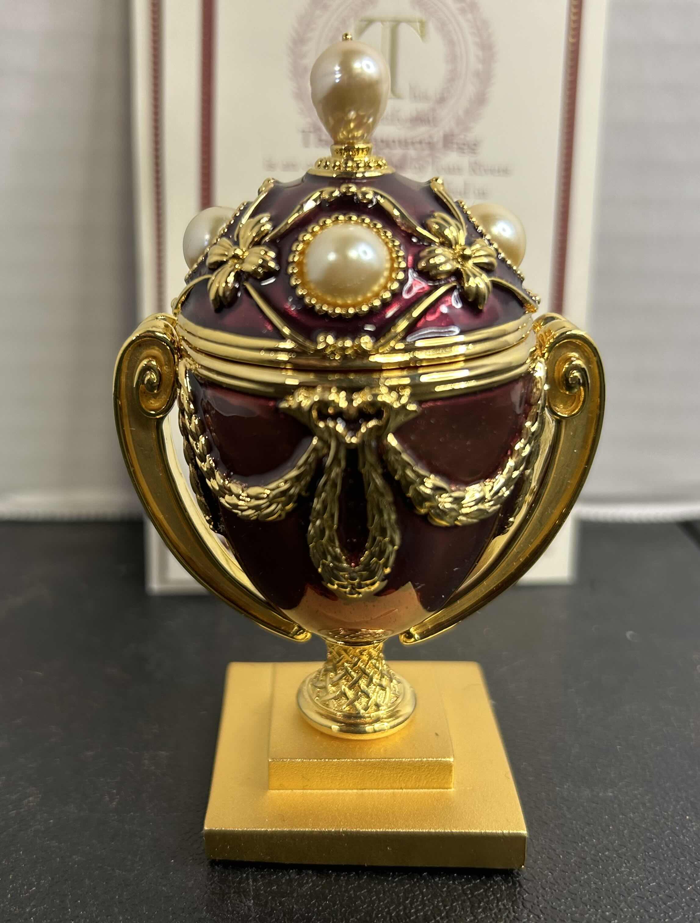 Photo 1 of NIB JOAN RIVERS COLLECTION IMPERIAL FABERGE STYLE EGG COLLECTION, POTPURRI EGG 

