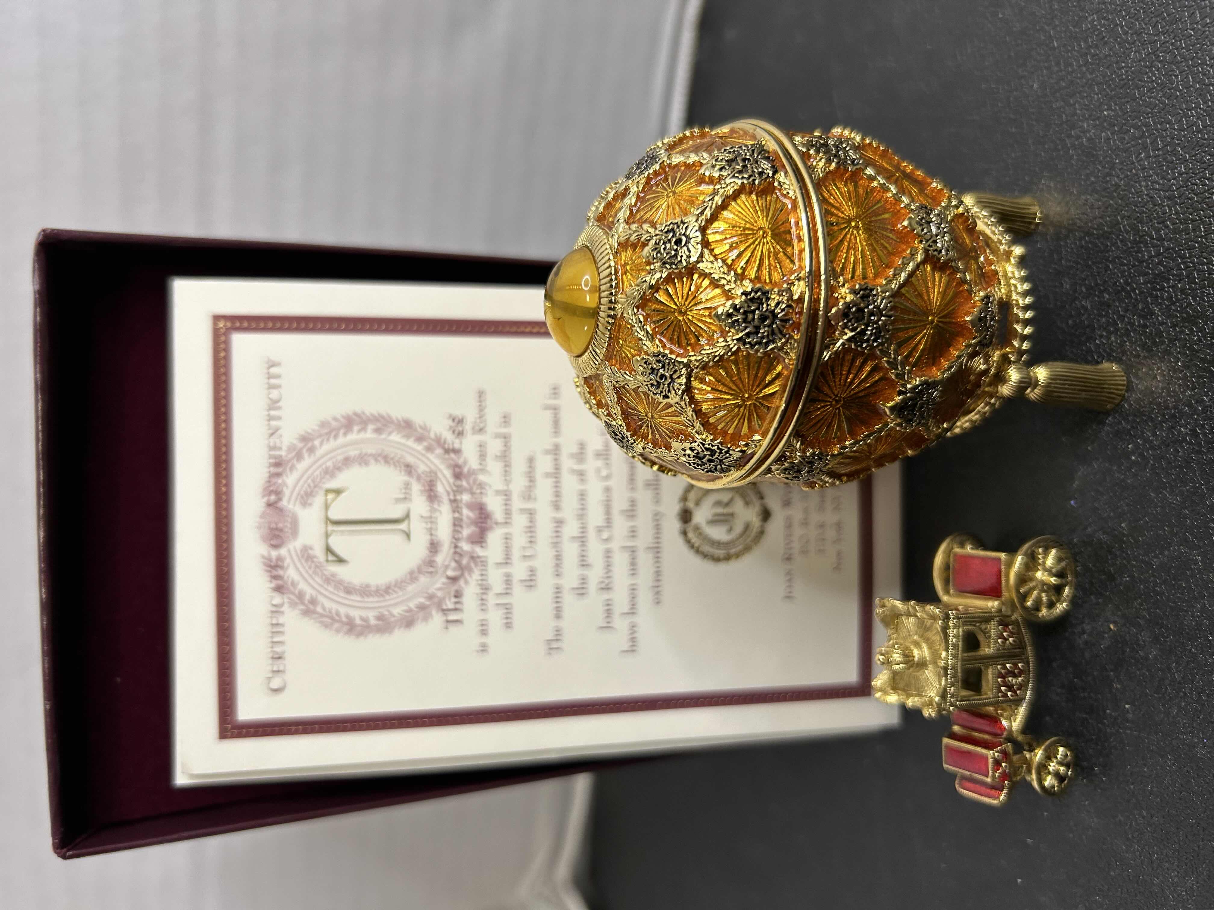 Photo 4 of NIB JOAN RIVERS FABERGE STYLE CORONATION EGG . WITH CERTIFICATE OF AUTHENTICITY. HOME DECOR.

