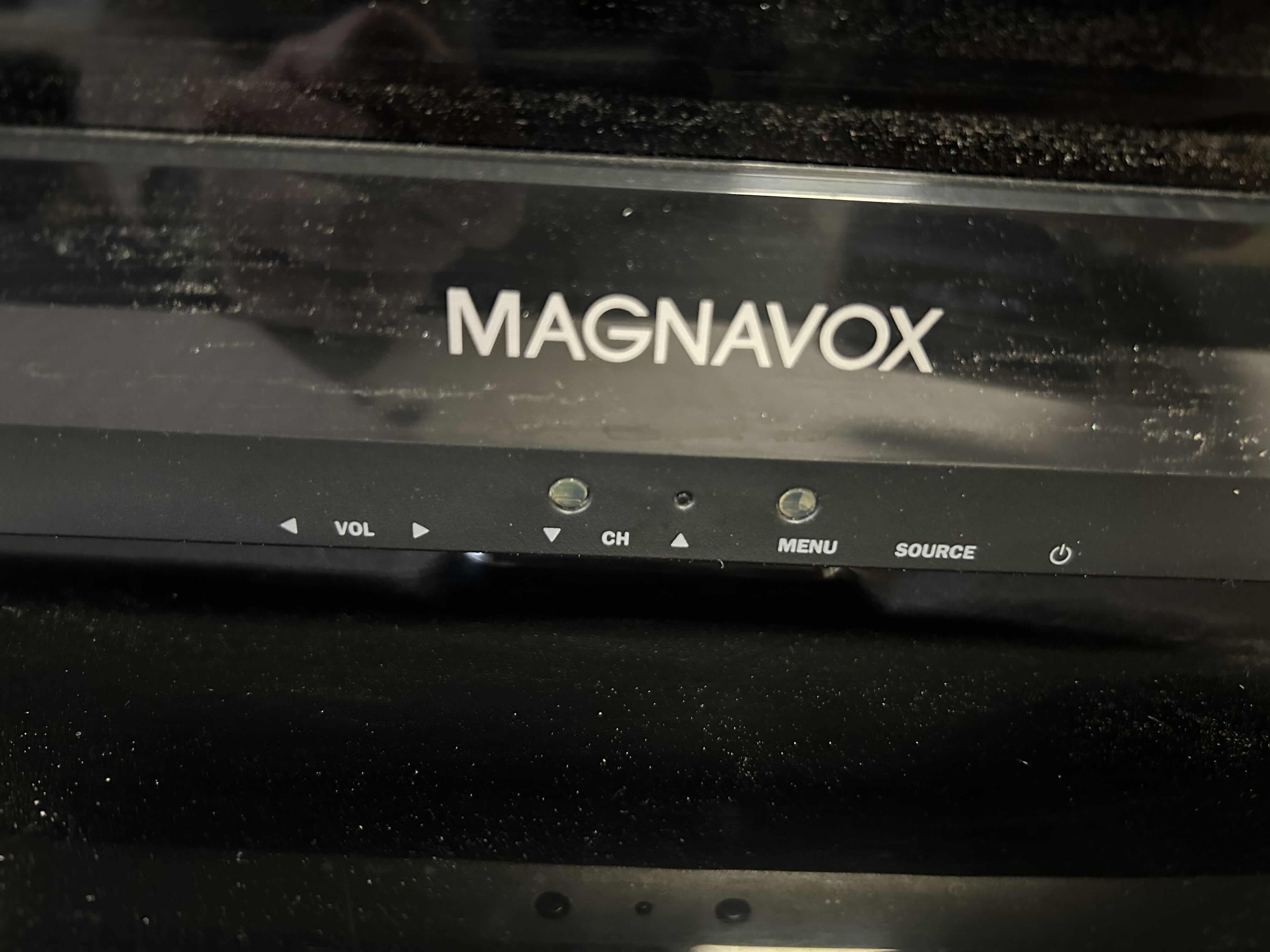 Photo 2 of 30” MAGNAVOX FLAT SCREEN TV (NO REMOTE)