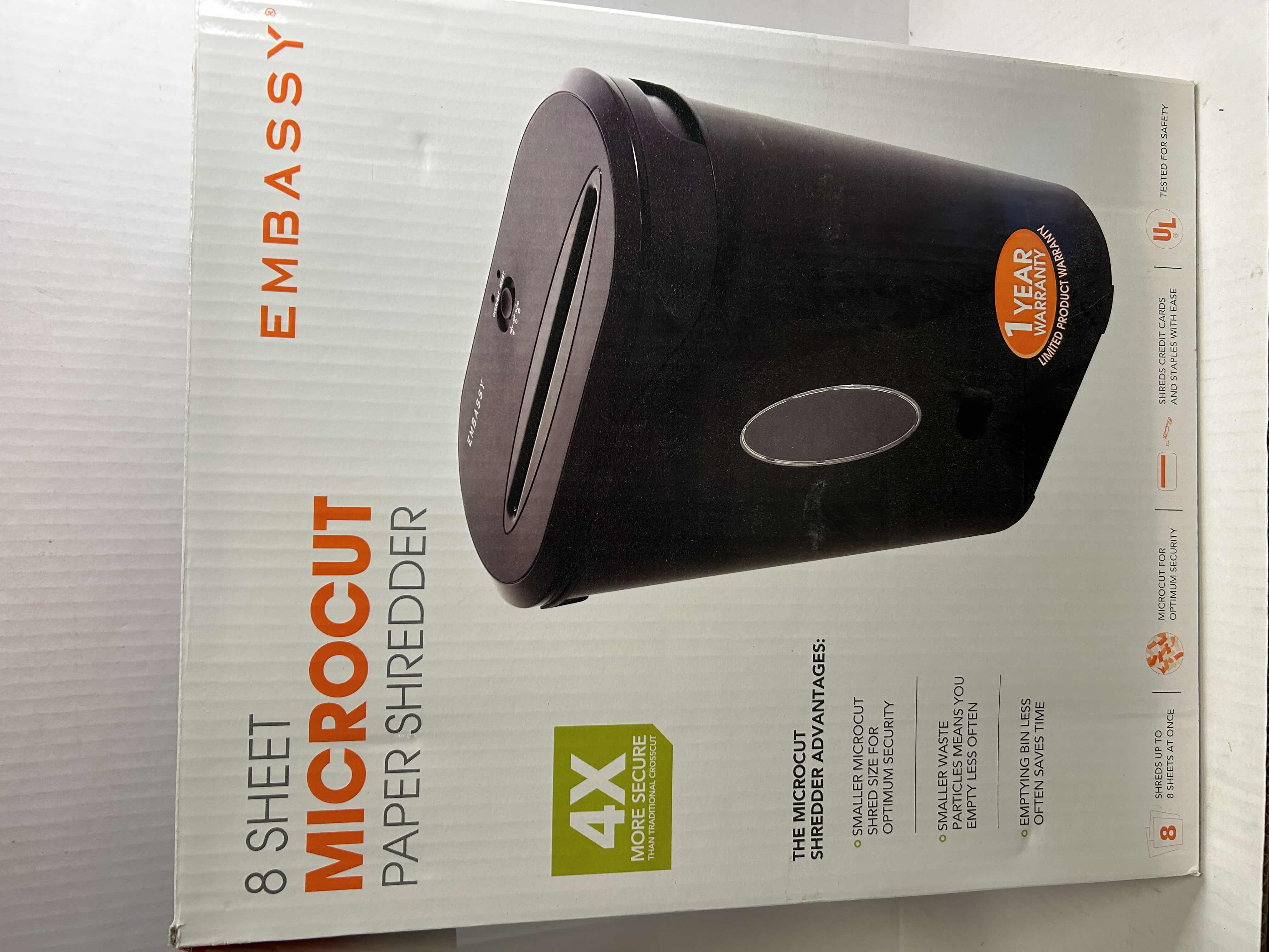 Photo 1 of NIB EMBASSY 8 SHEET MICROCUT PAPER SHREDDER 

