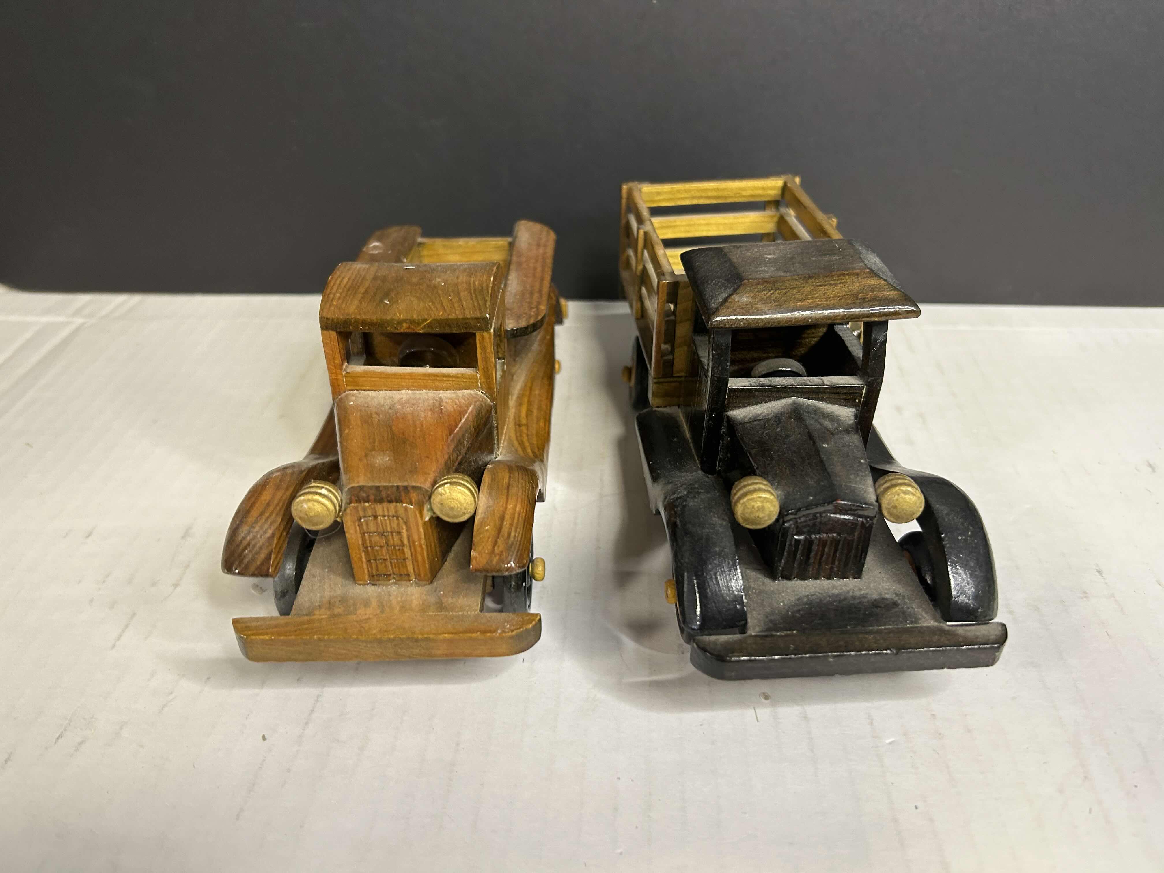 Photo 4 of 2 VINTAGE MINIATURE WOODEN TRUCKS 

