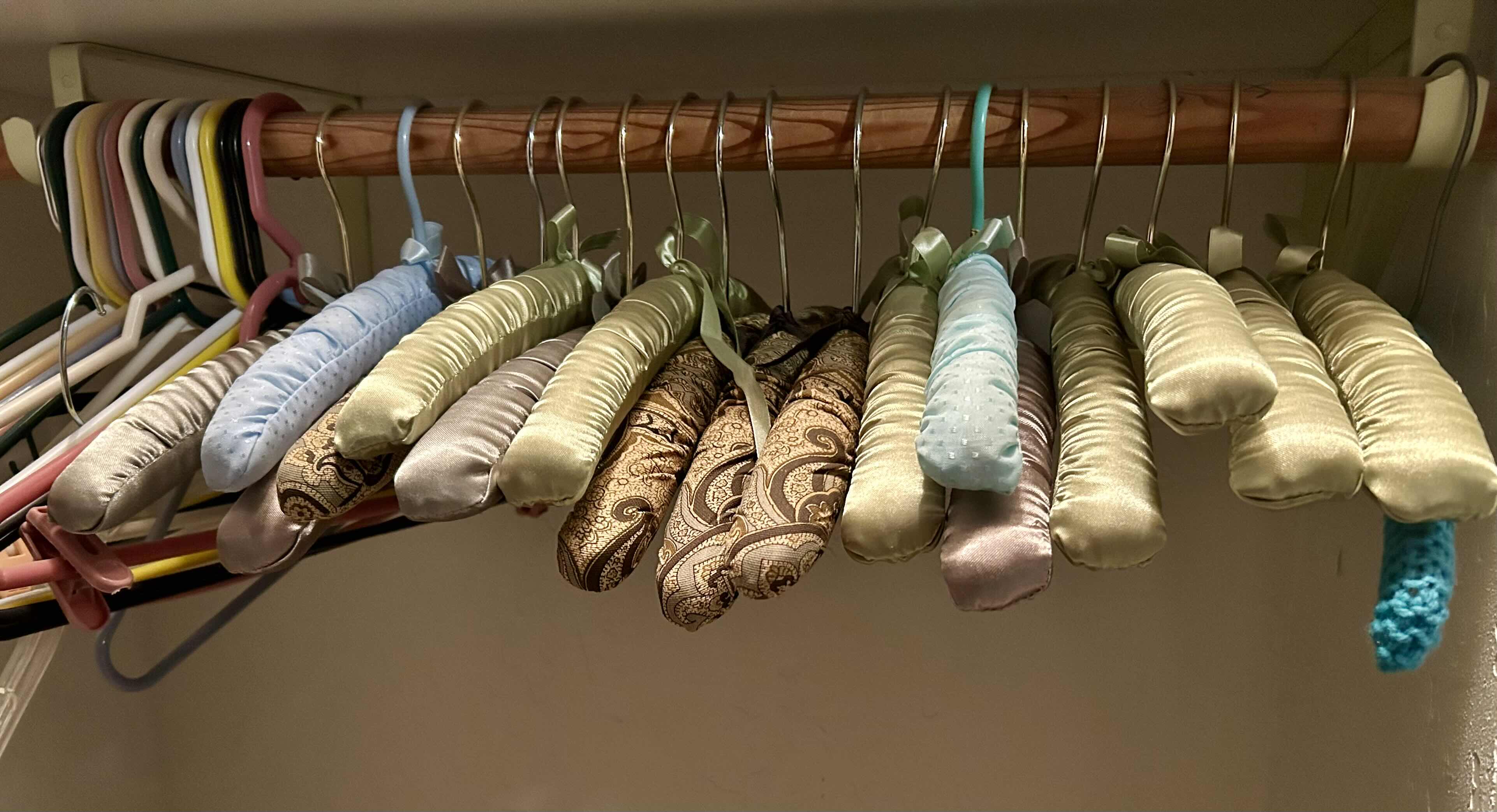 Photo 1 of 10 FABRIC HANGERS