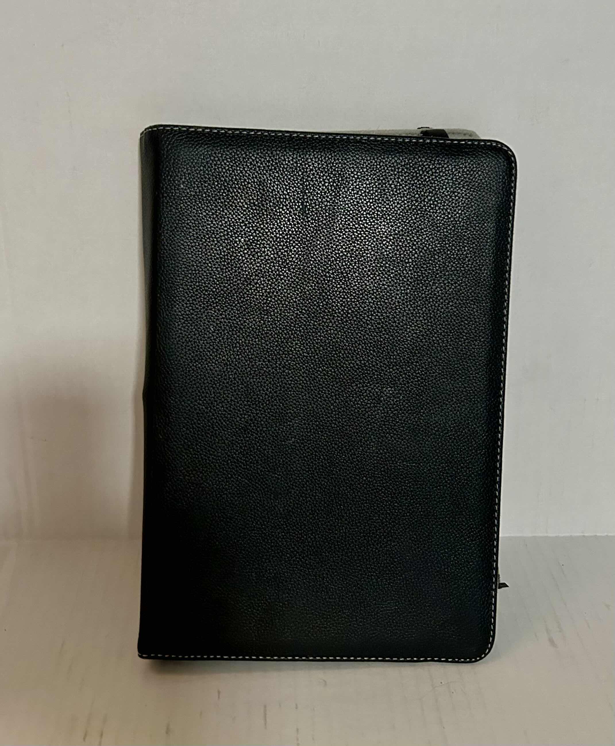 Photo 3 of ASUS TABLET with CASE