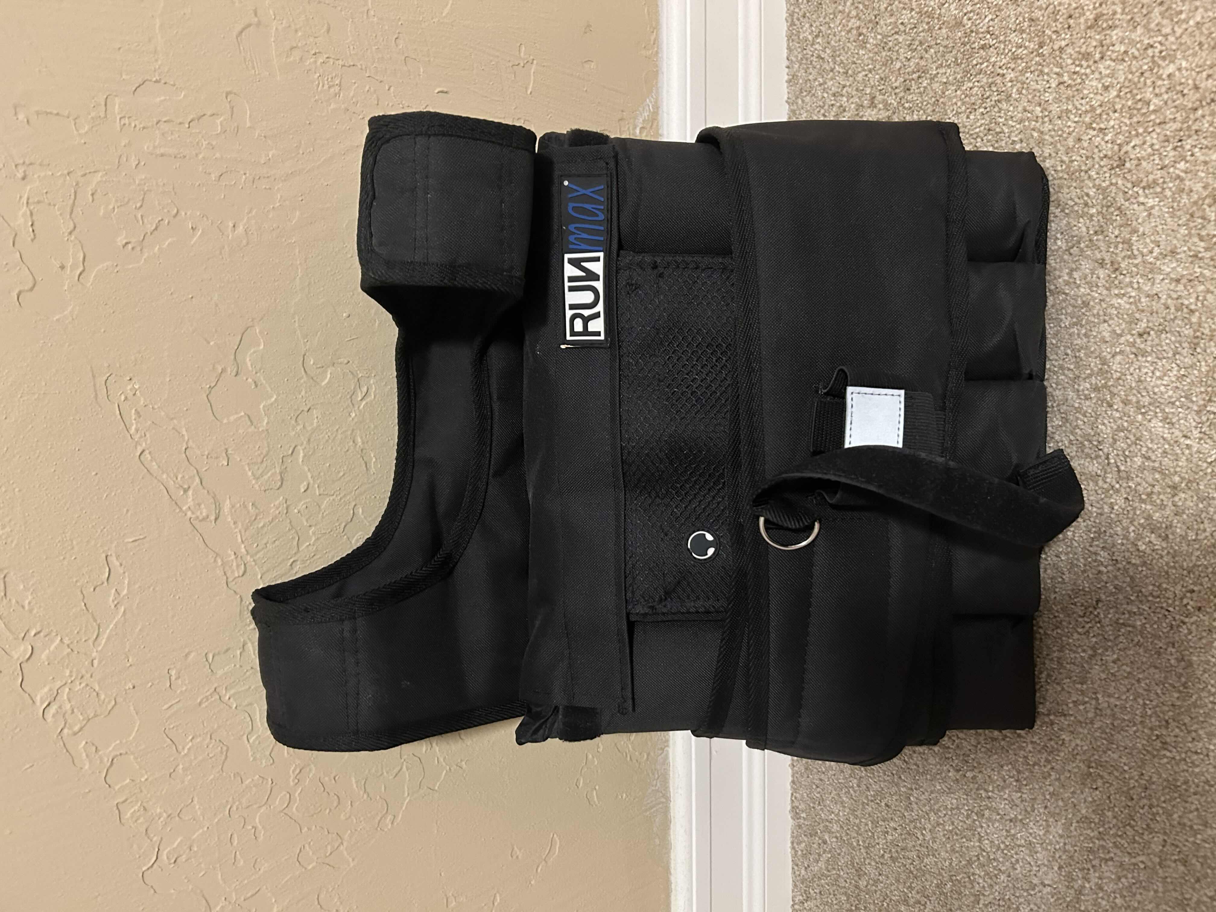 Photo 1 of RUNMAX WEIGHTED VEST (VERY HEAVY)

