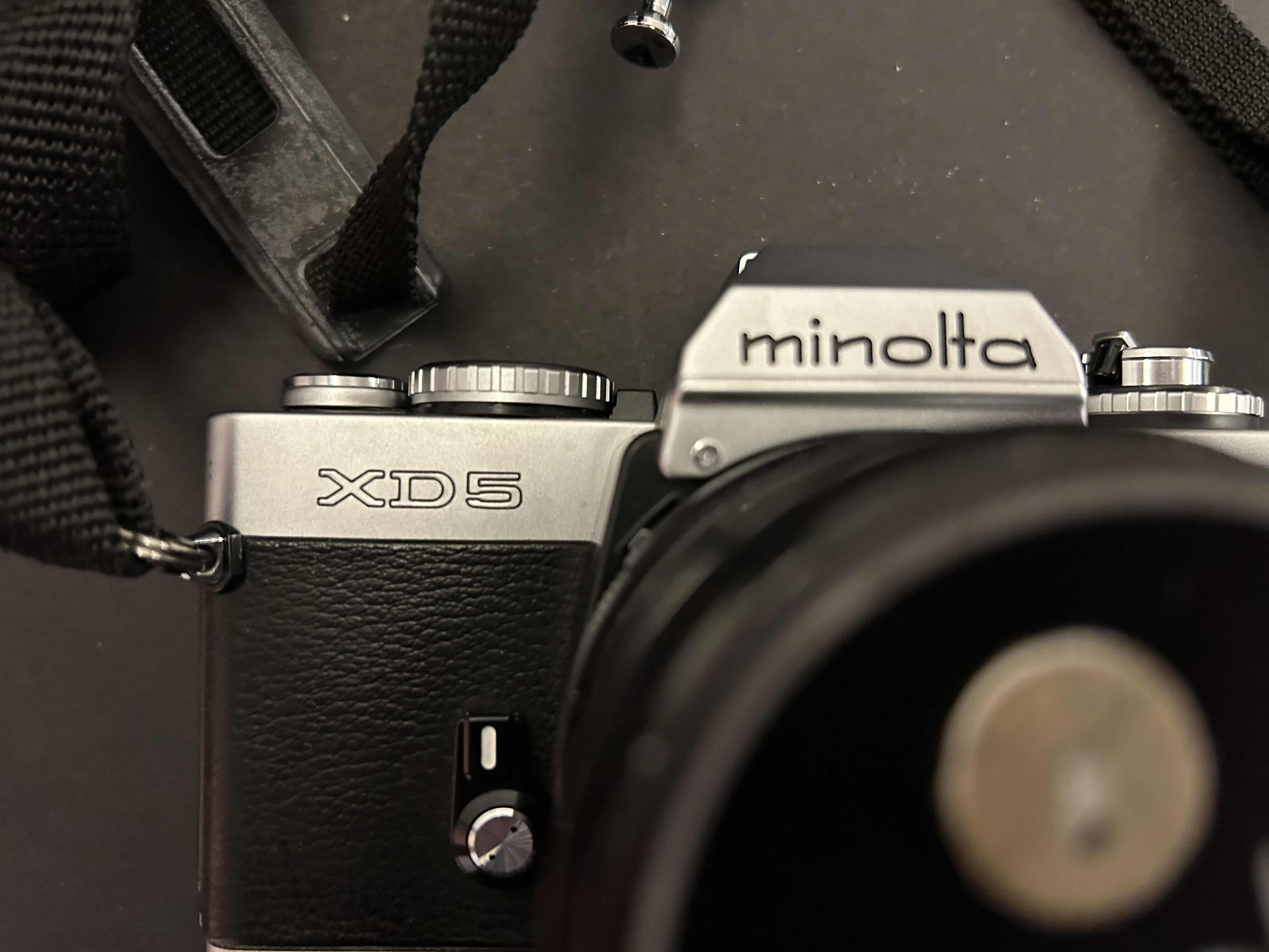 Photo 3 of MINOLTA XD5 CAMERA WITH BAG AND FILM