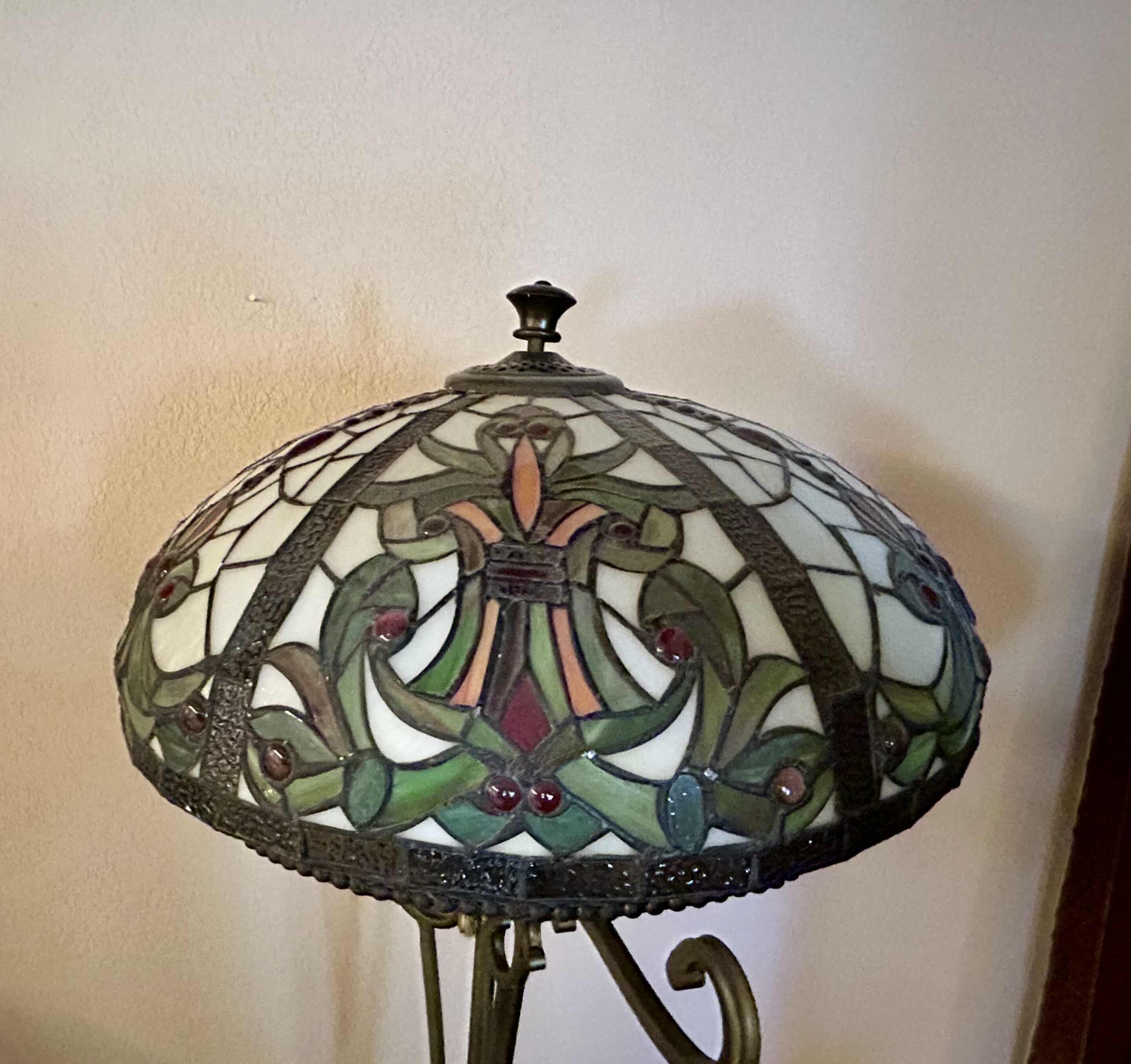 Photo 2 of TIFFANY STYLE HARD RESIN FREE STANDING LAMP W HEAVY METAL BASE H 66”

