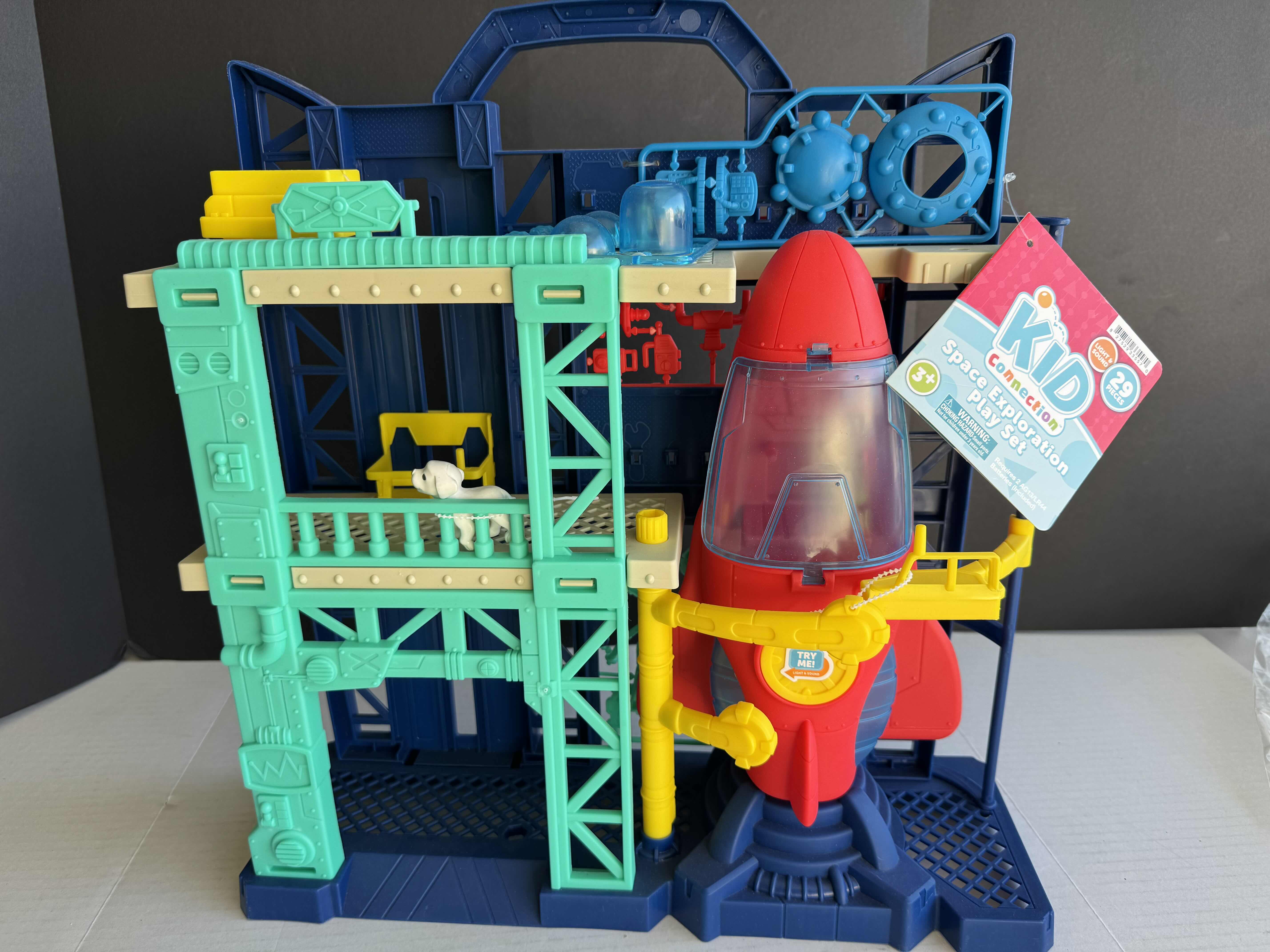 Photo 3 of BRAND NEW KID CONNECTION SPACE EXPLORATION PLAY SET WITH LIGHTS AND SOUND, MULTICOLOR, AGES 3+ (29 PIECES)