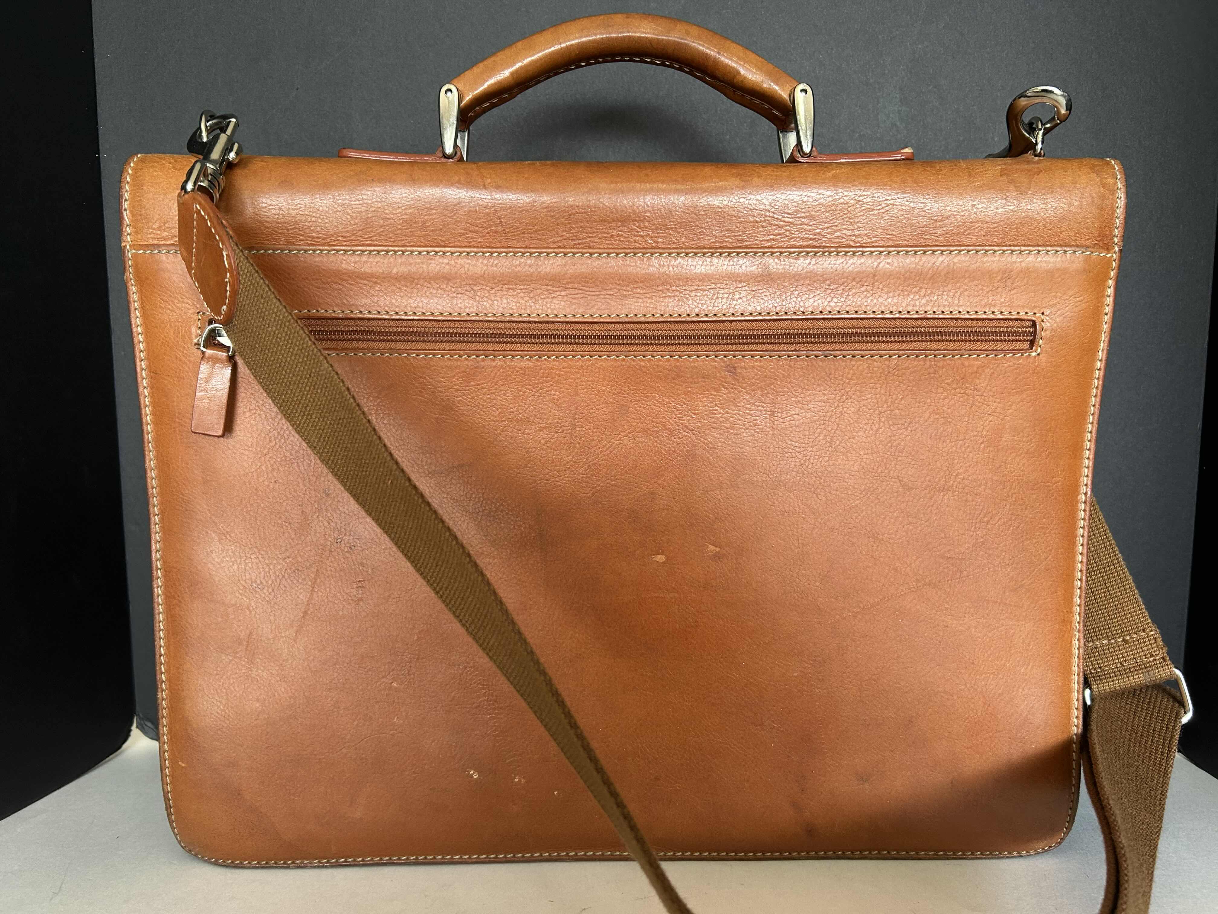 Photo 2 of BRIC’S VINTAGE TAN ITALIAN LEATHER BRIEFCASE WITH STRAP