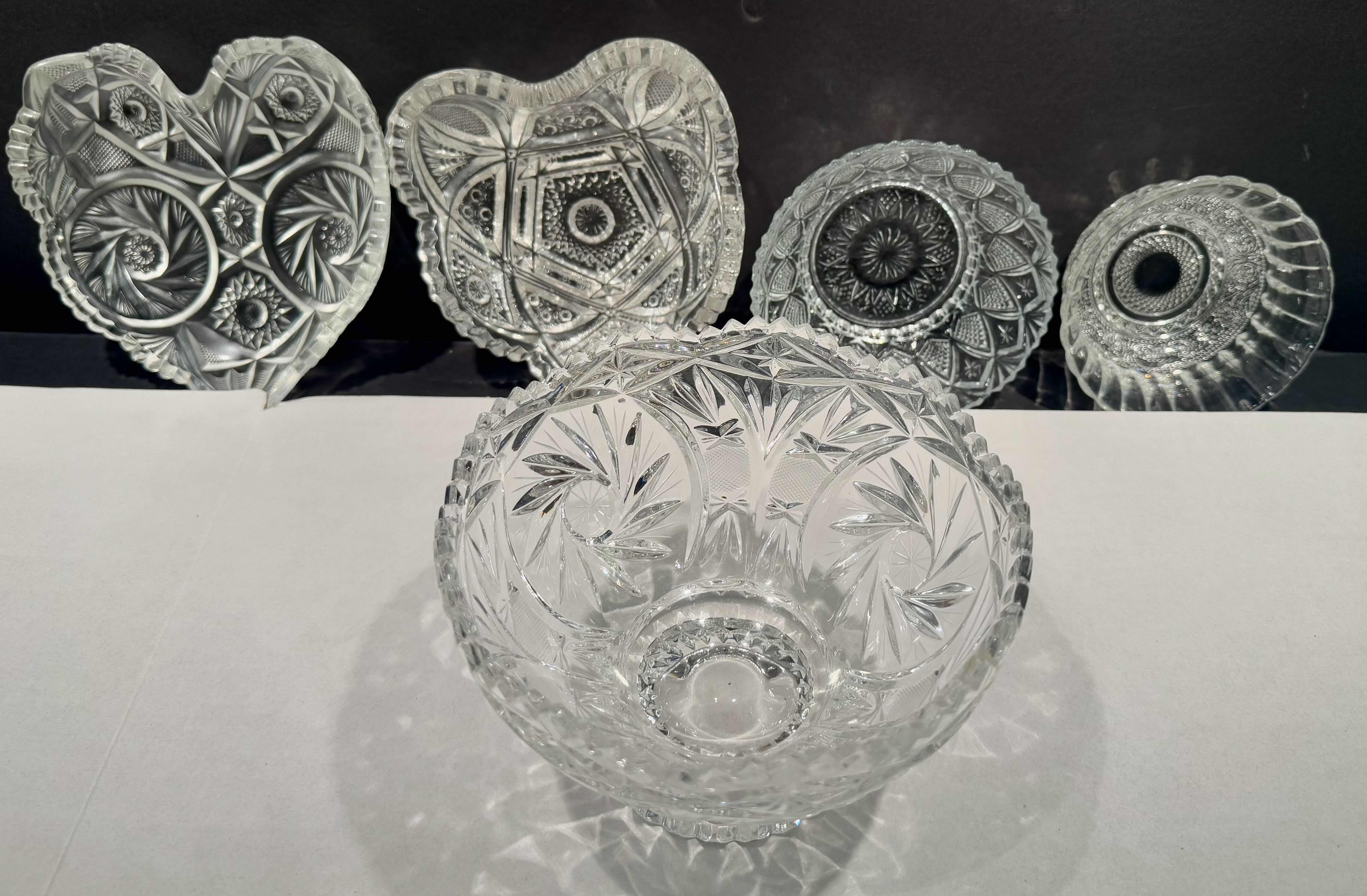 Photo 1 of 5 -CRYSTAL SERVING BOWLS/PLATTERS 2-6” SMALL PLATTERS, 1-4.5” BOWL, 1-5” BOWL, 1-6” FOOTED BOWL