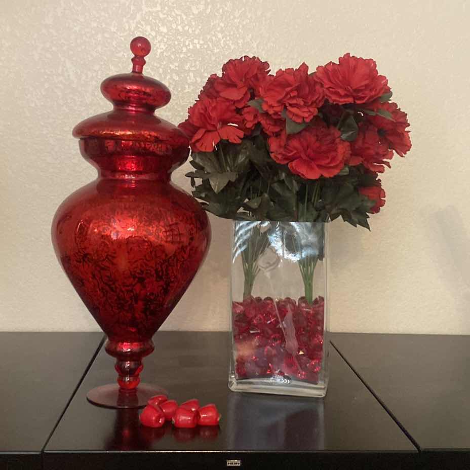 Photo 1 of RED VASES H 22”