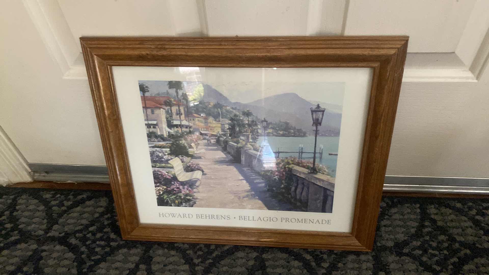 Photo 2 of OAK FRAMED BEHRENS BELLAGIO PROMENADE ARTWORK 16 1/2” x 14” & GOLD NEW YORK NEW YORK GLASS CASINO SOUVENIRS