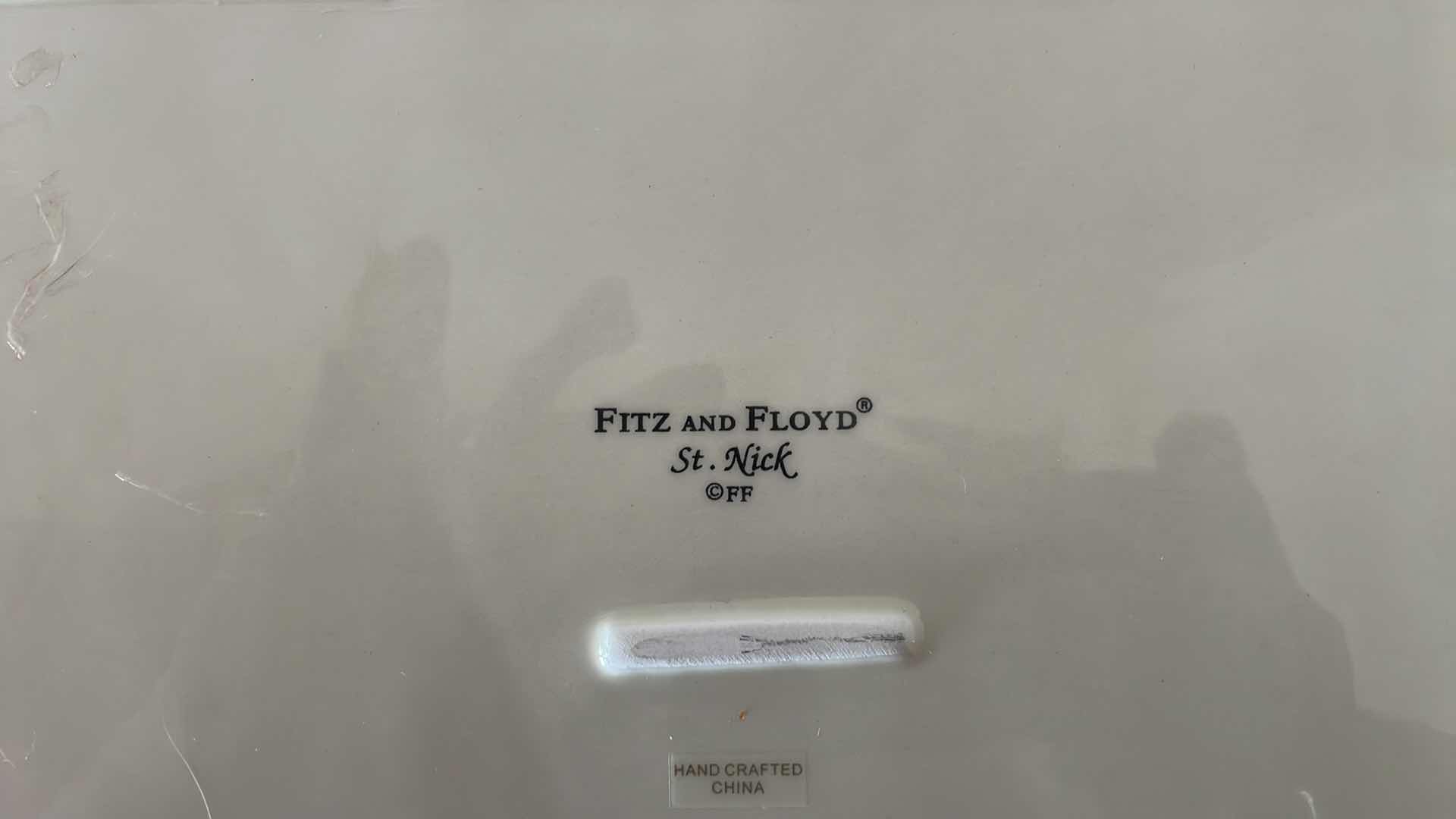 Photo 3 of FITZ & FLOYD CHRISTMAS PLATTER 12”x17”