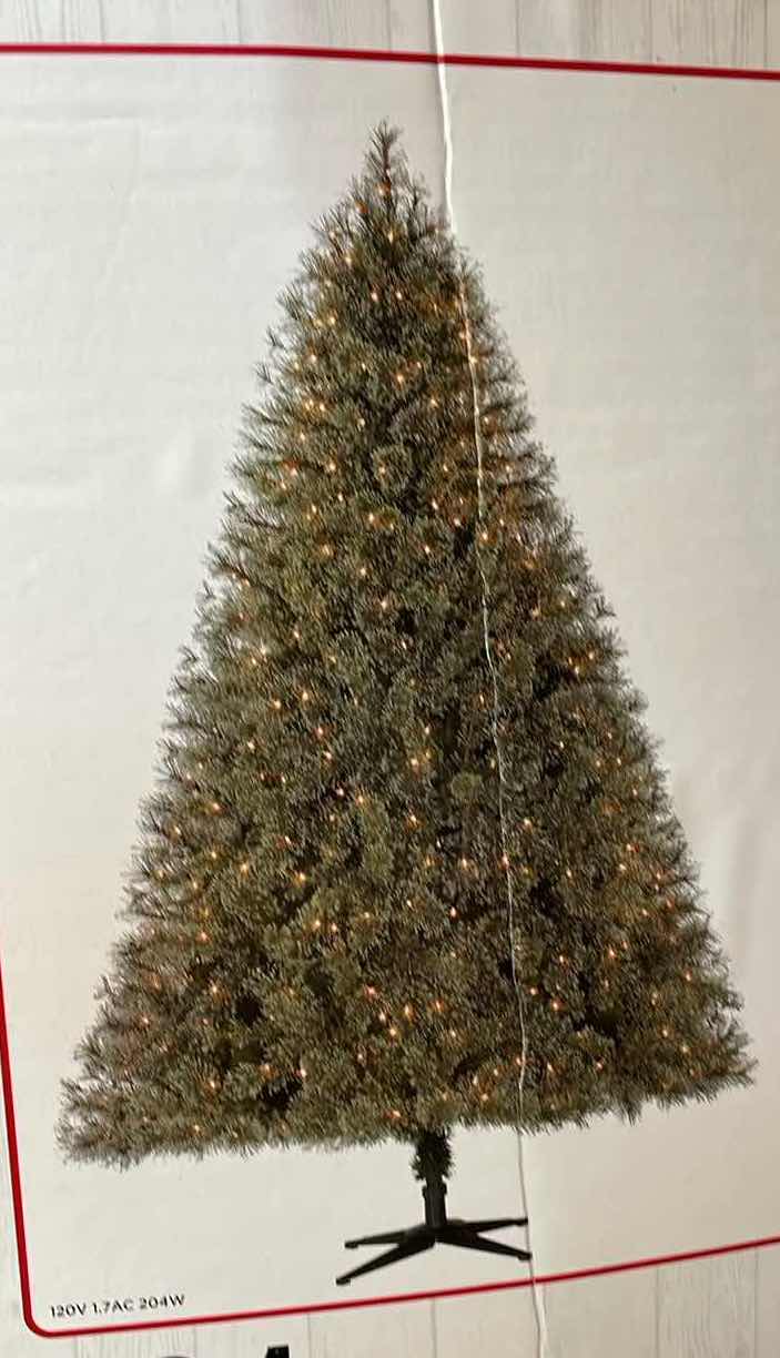 Photo 1 of CELEBRATE IT JASPER PRELIT CHRISTMAS TREE 7.5FT