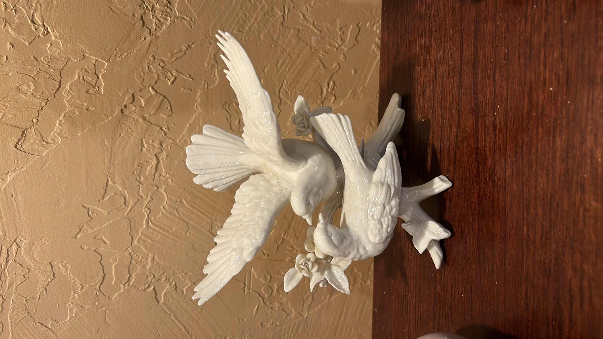 Photo 2 of THREE PORCELAIN BIRD DÉCOR PIECES TALLEST H 6.5”.