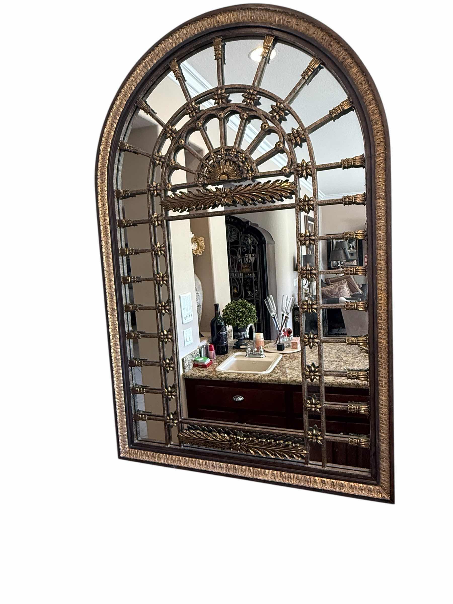Photo 1 of MAITLAND SMITH GARDEN GATE MIRROR 46" X 71"



 