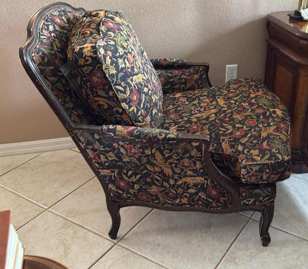 Photo 1 of ACCENT ARM CHAIR W ANIMAL UPHOLSTERED PRINT