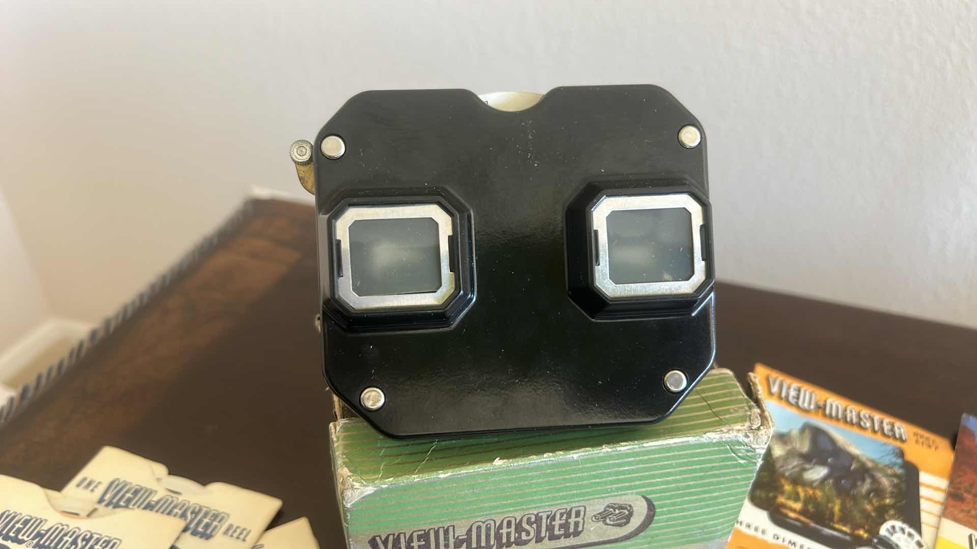 Photo 1 of ANTIQUE VIEWMASTER STEREOSCOPE