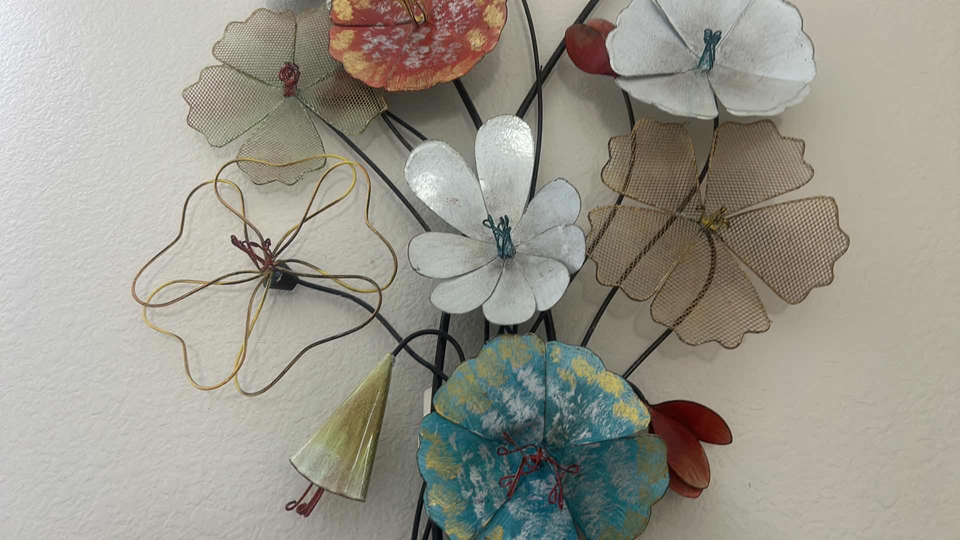 Photo 1 of METAL FLOWER WALL SCULPTURE 21“ x H36“