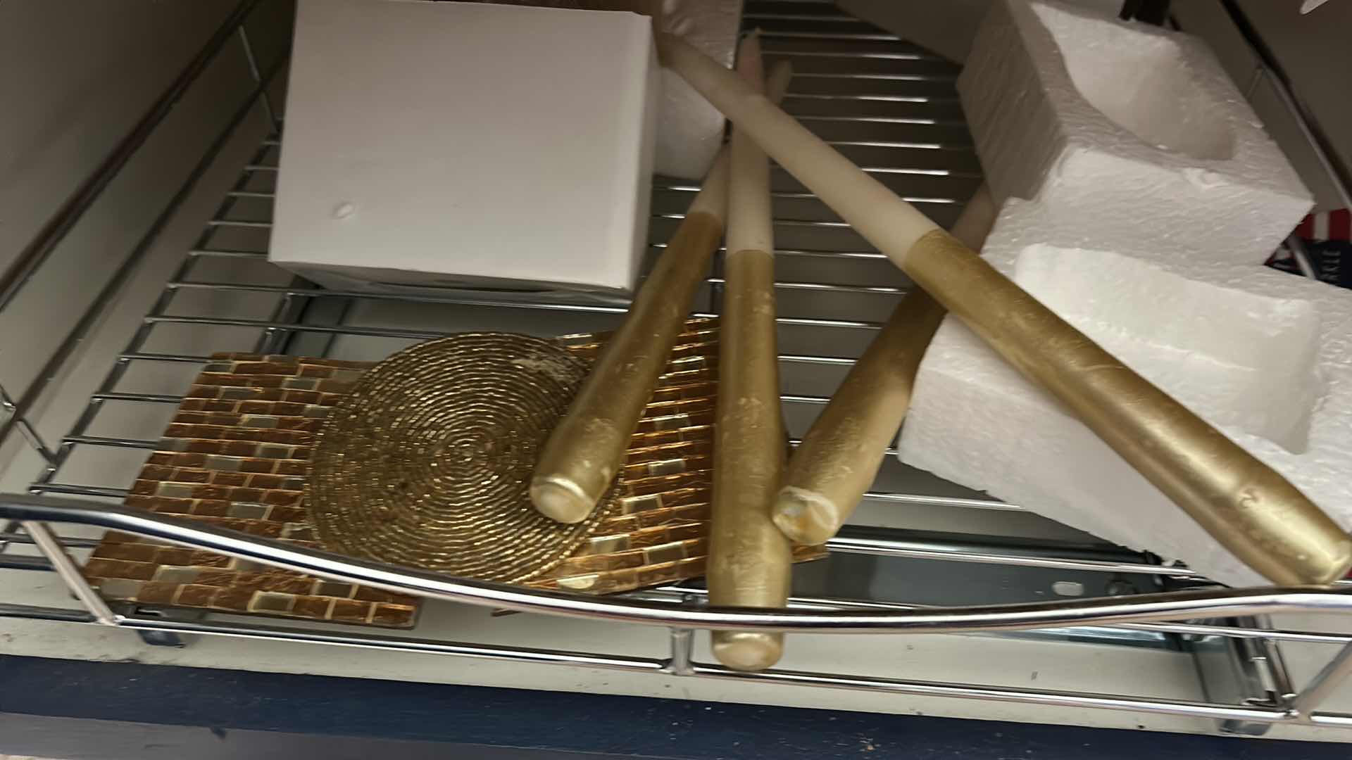 Photo 1 of CONTENTS OF CABINET