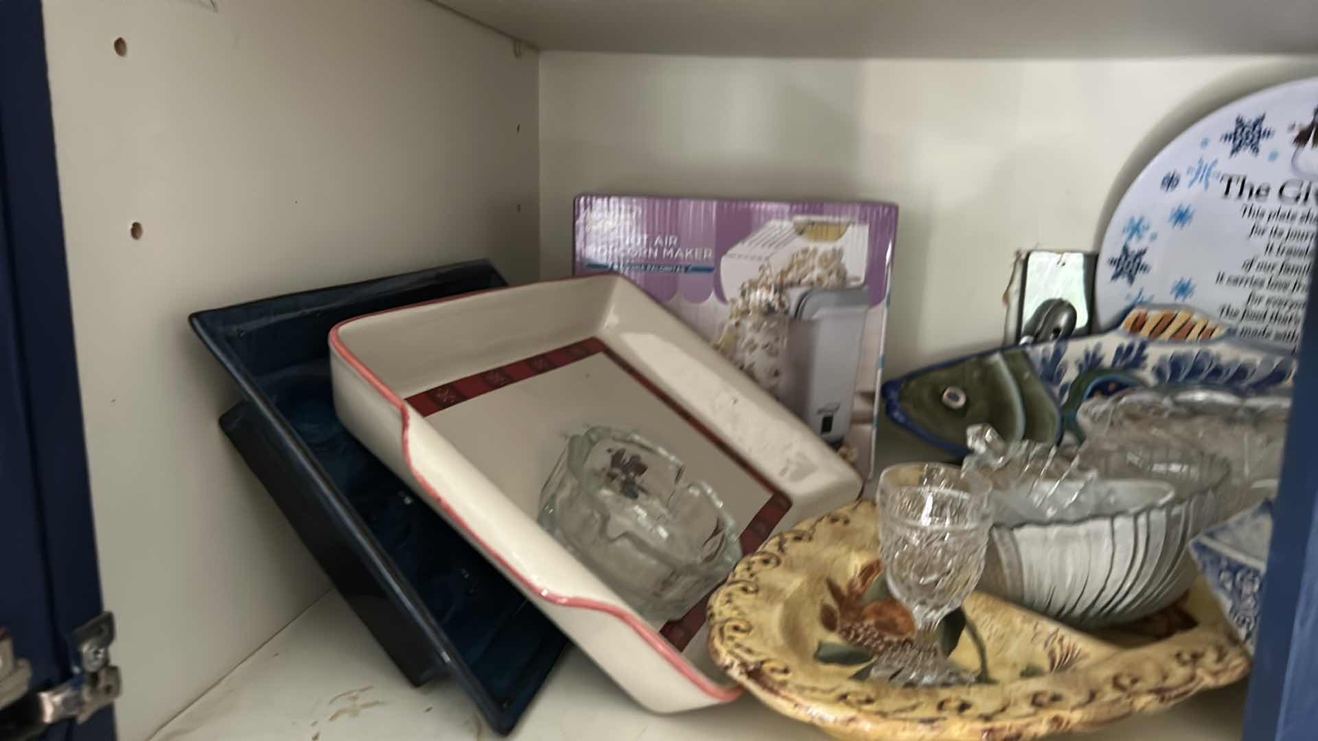 Photo 1 of CONTENTS OF CABINET