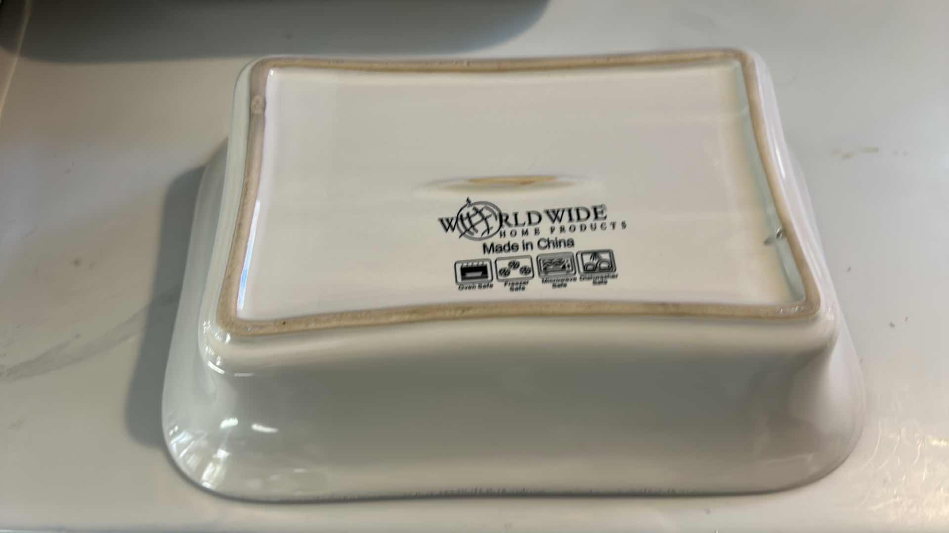 Photo 1 of 3 WORLDWIDE POTTERY CASSEROLE DISHES