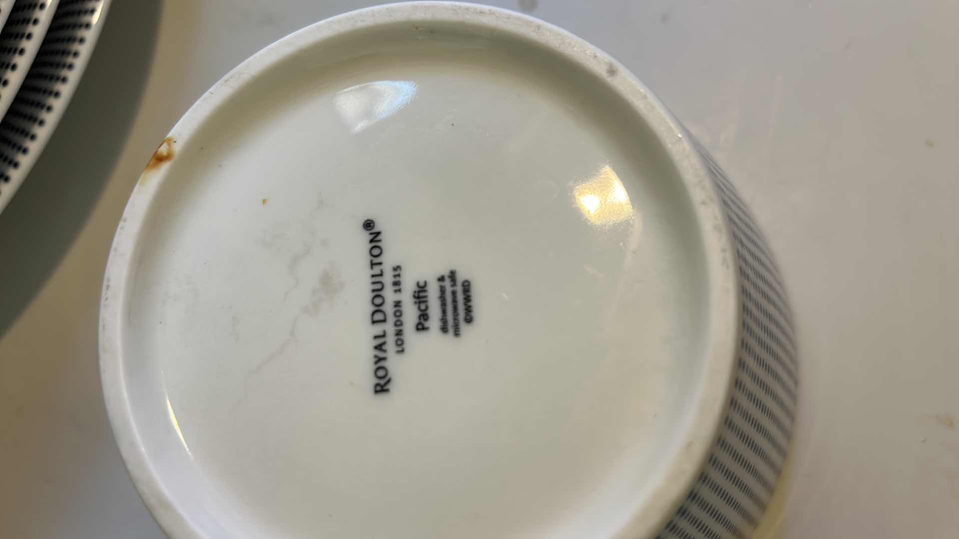 Photo 1 of 32 ROYAL DAULTON BLUE AND WHITE PLATES AND BOWLS