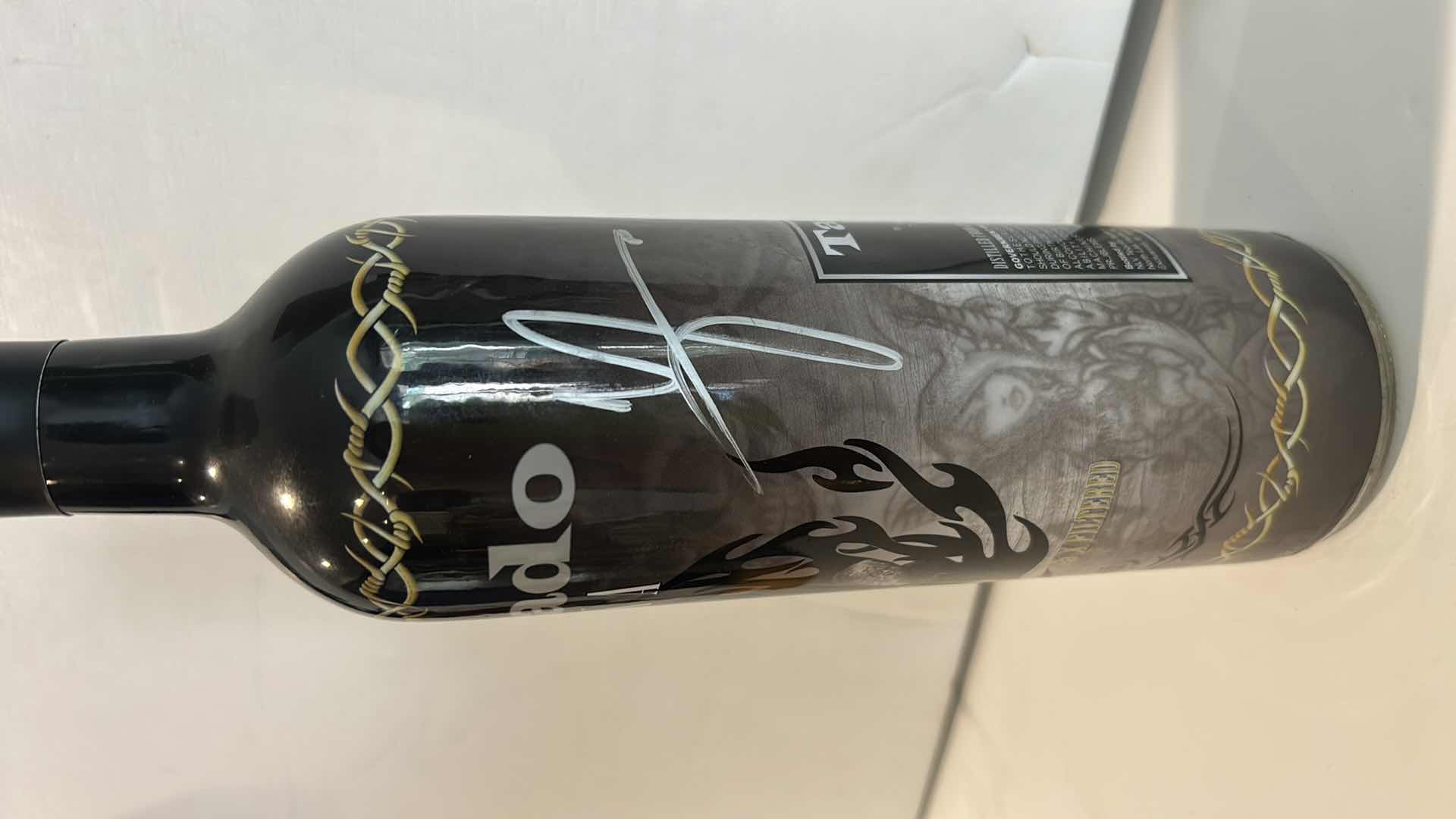 Photo 1 of SIGNED EMPTY VODKA BOTTLE “VINCE NEIL” MOTLEY CREW