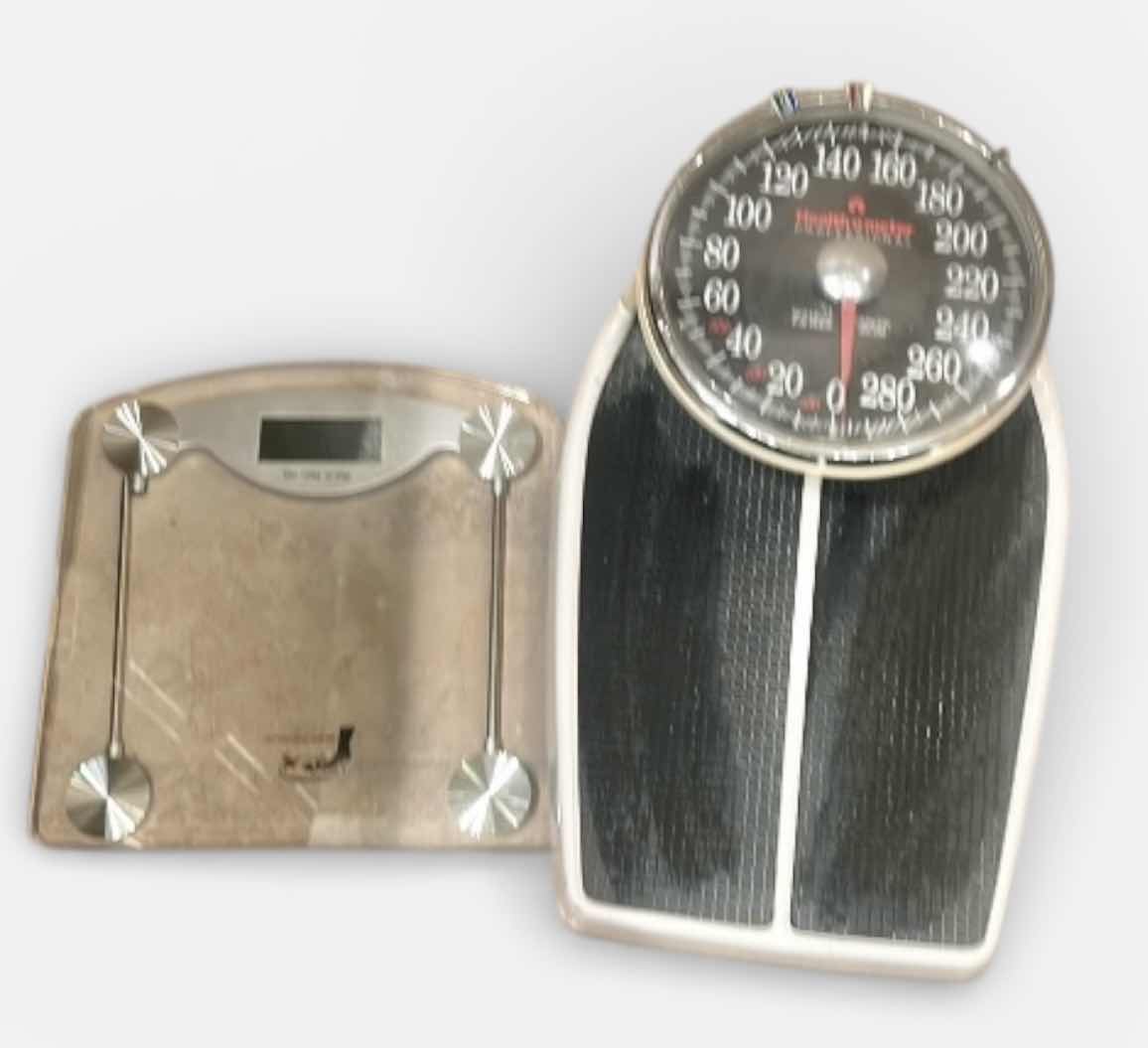 Photo 1 of 2 BATHROOM SCALES