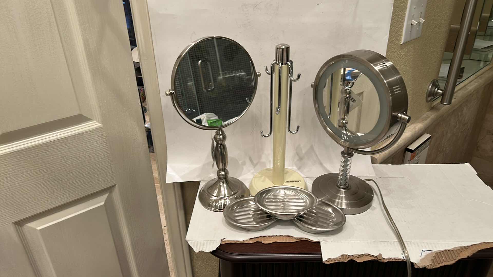 Photo 1 of BATHROOM ACCESSORIES