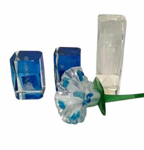Photo 1 of 4 - DECORATIVE GLASS PIECES