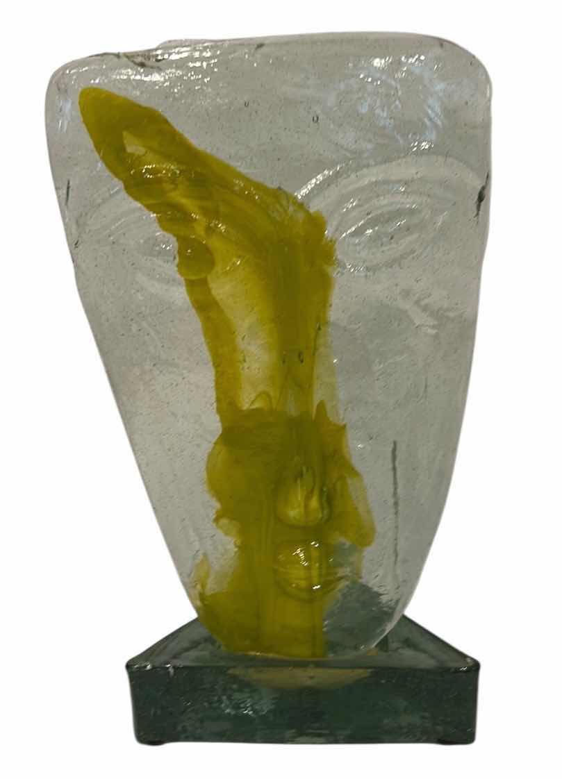 Photo 1 of ART GLASS SCULPTURE FEATURING A FACE MOTIF WITH YELLOW ACCENTS H11”