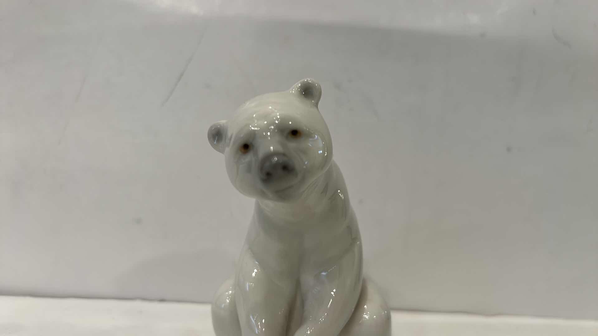 Photo 1 of 3 LLADRO PORCELAIN POLAR BEARS H 5 “