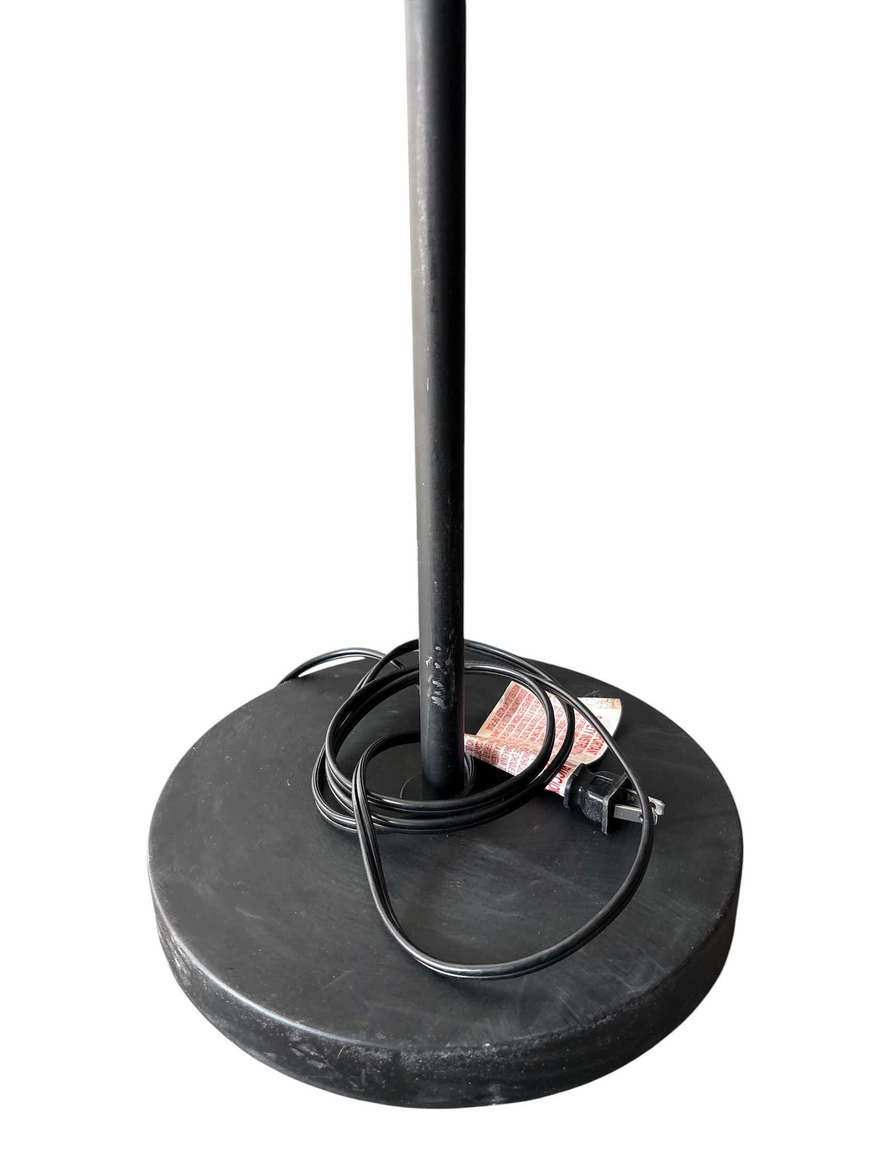 Photo 1 of COLORFUL MEDUSA LAMP W/ ADJUSTABLE LAMP HEADS H60”