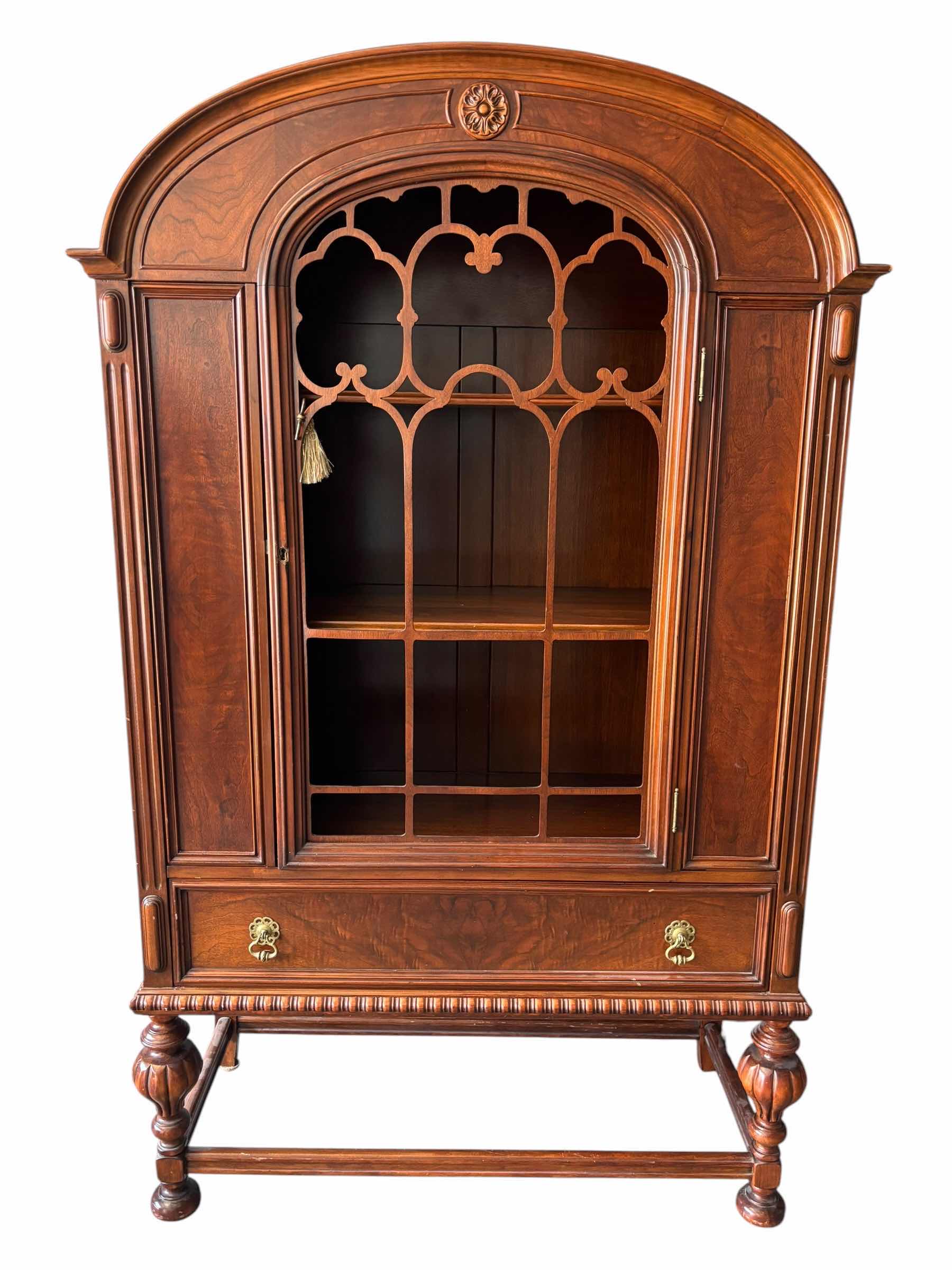 Photo 1 of VINTAGE LAMMERT FURNITURE COMPANY CURIO CABINET H66”