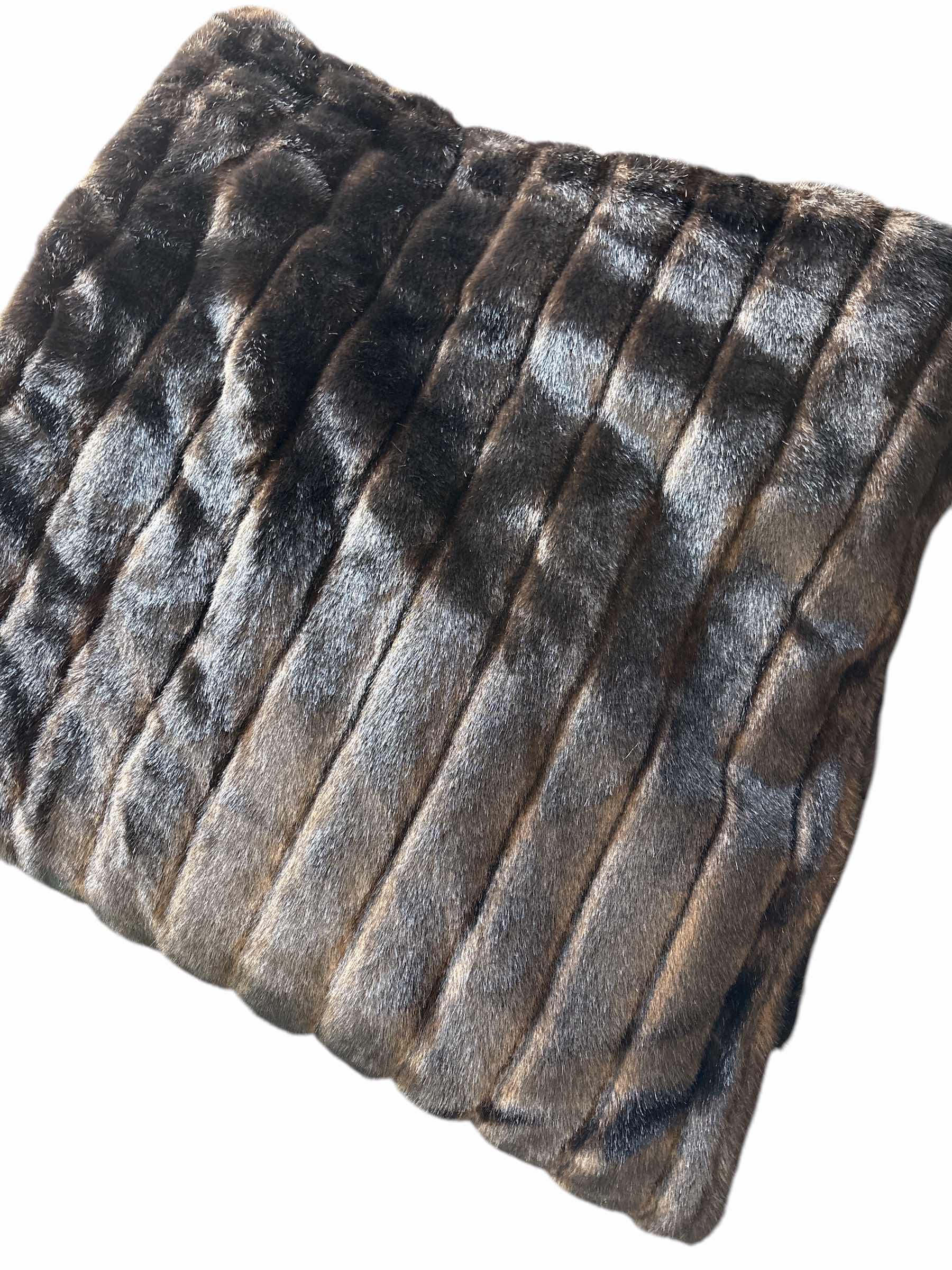 Photo 1 of FAUX FUR BED THROW BLANKET BLACK/BROWN