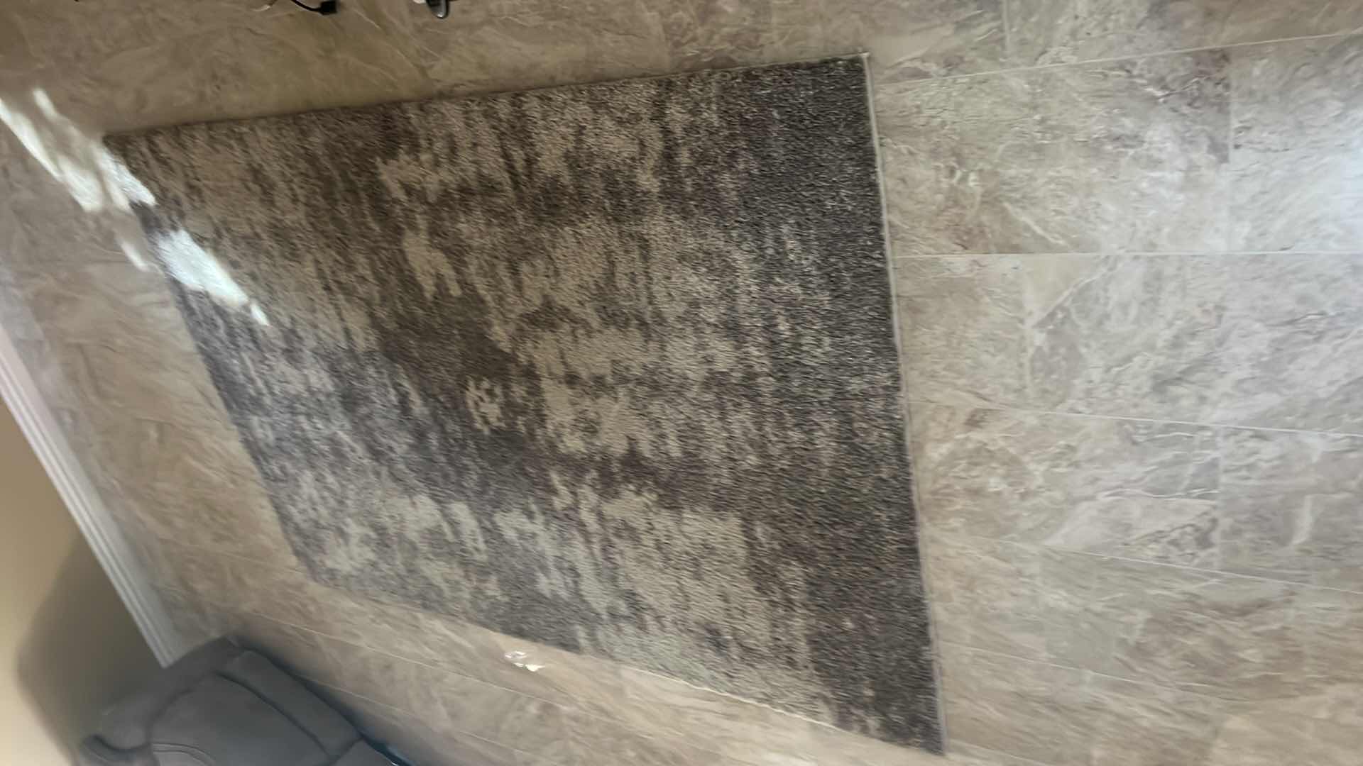 Photo 1 of ORIAN "RADA TAUPE" AREA RUG 63" x 90"