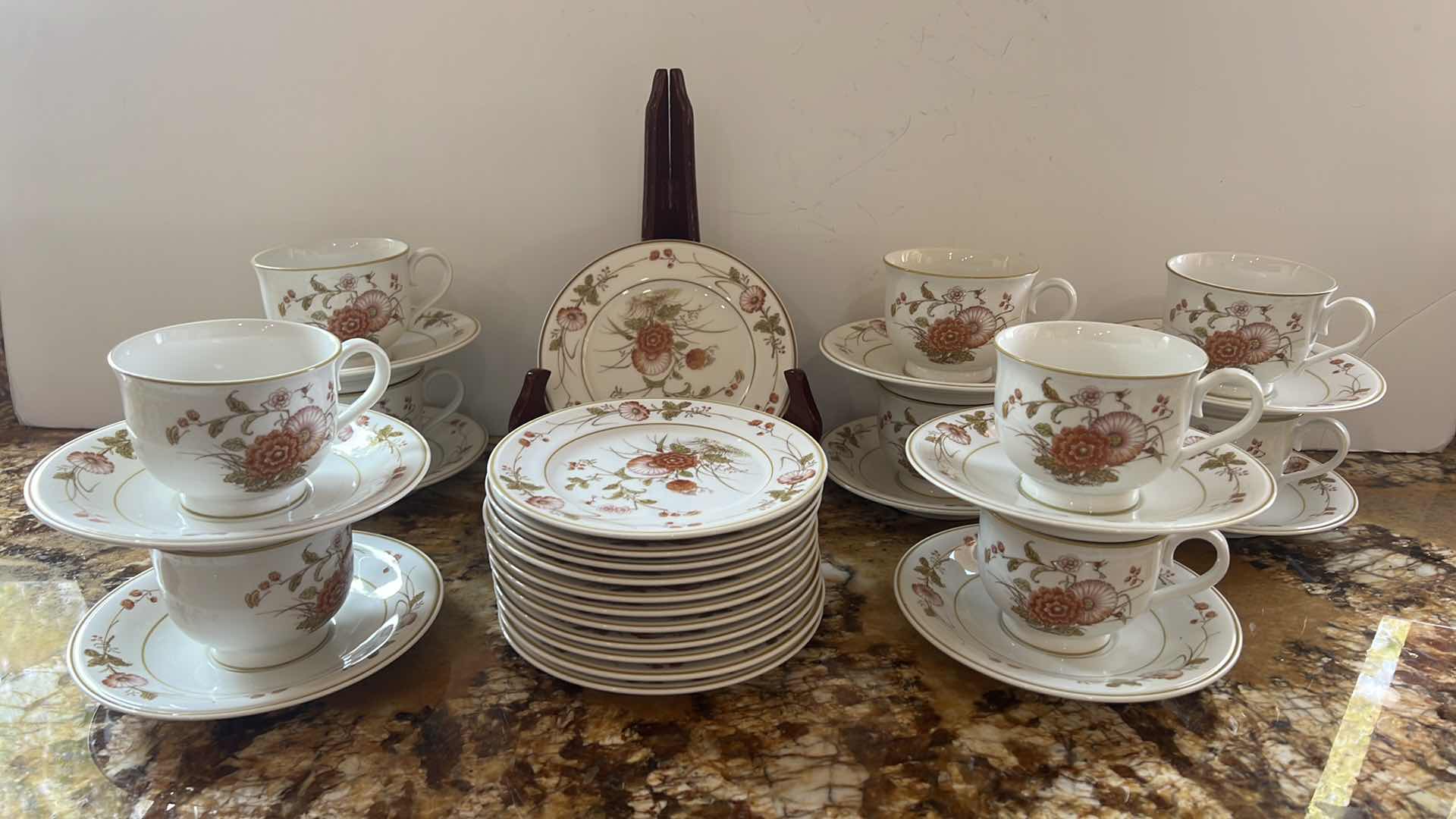 Photo 1 of 32PCS-NORITAKE "VERSATONE" CHINA (CUPS & SAUCERS, DESSERT PLATES)