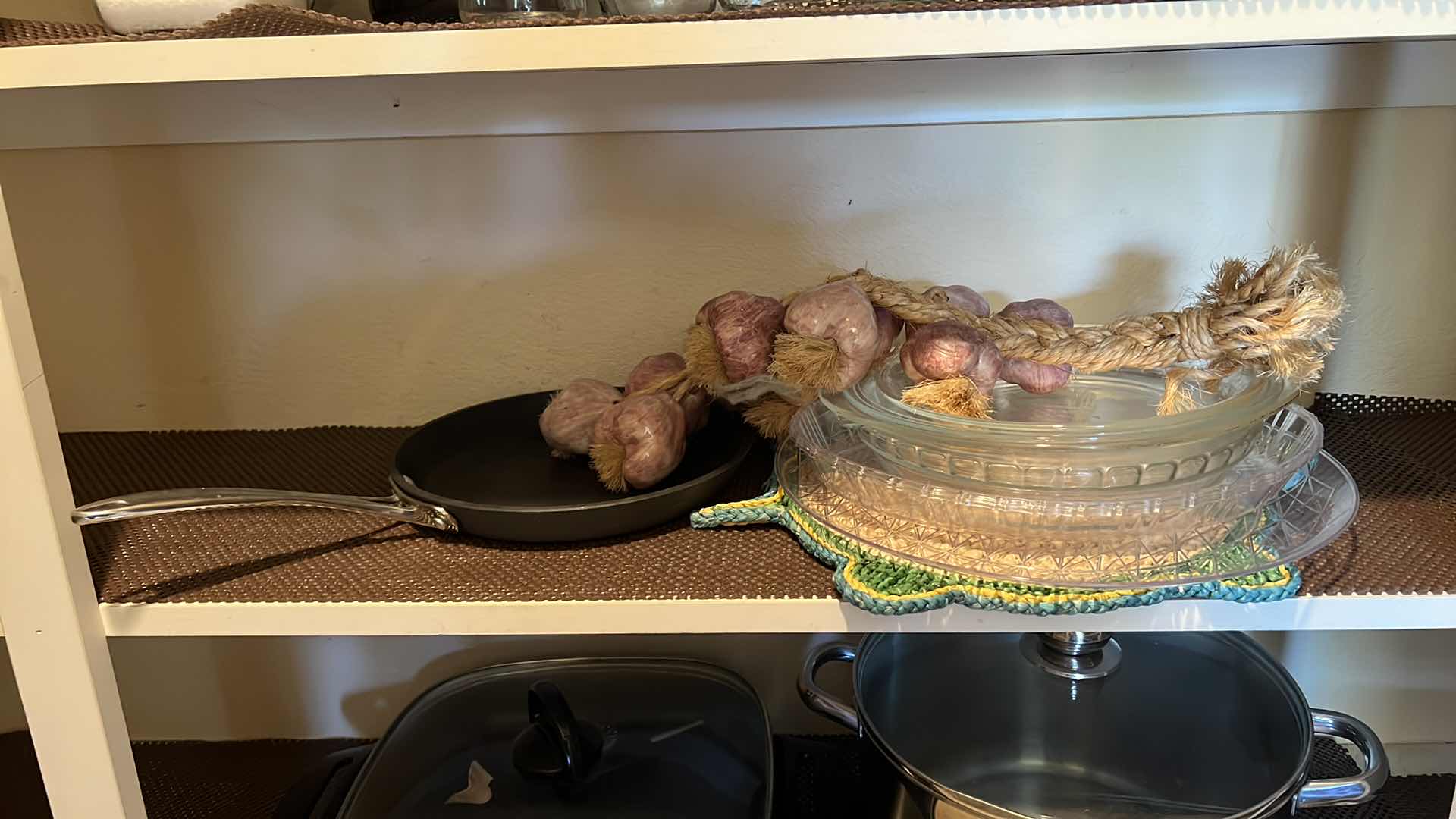 Photo 3 of CONTENTS OF PANTRY SHELVES