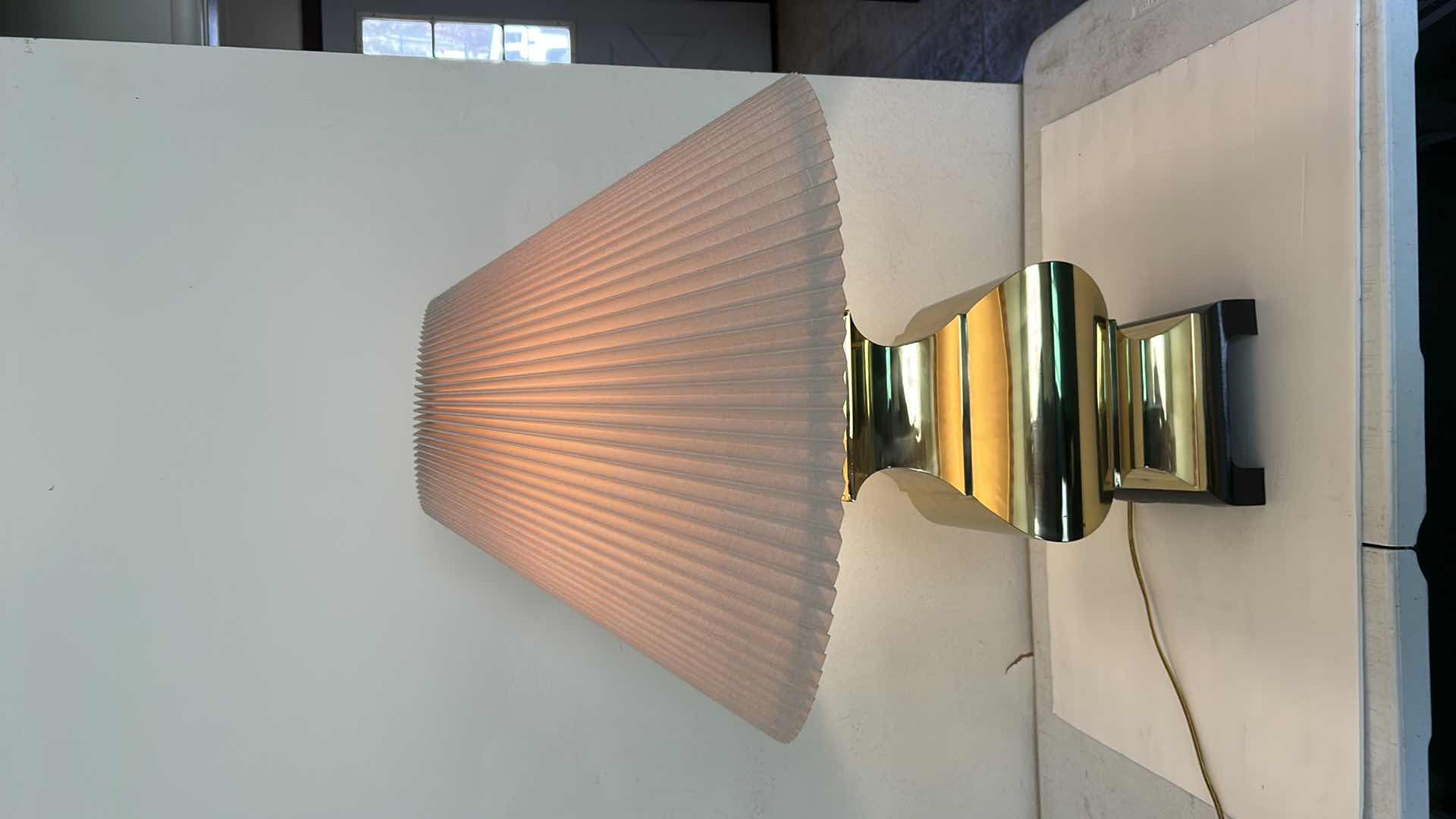 Photo 2 of VINTAGE FRENCH BRASS SHANTUNG TABLE LAMP W FAN PLEAT SHADE H 33"
