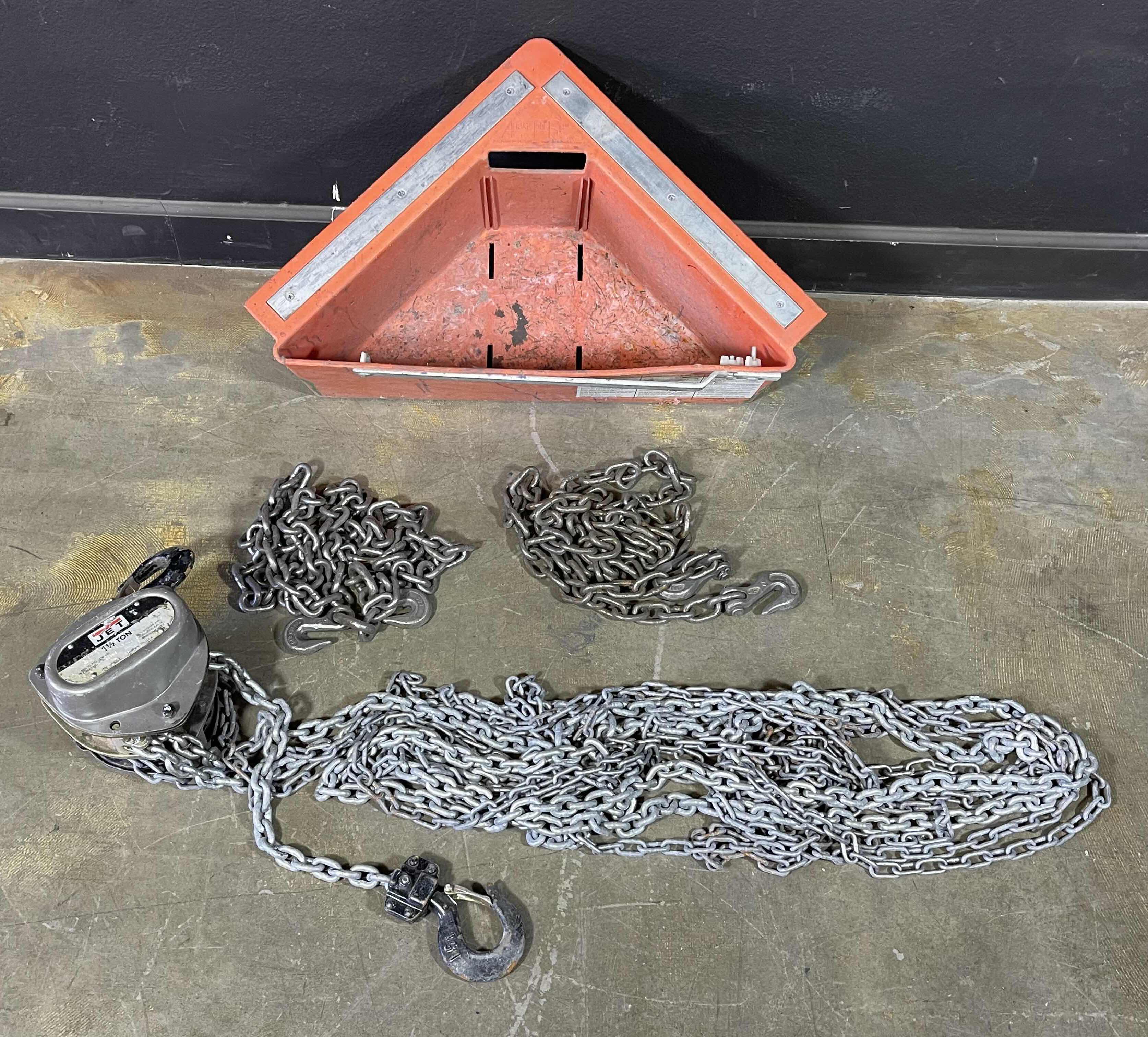 Photo 1 of JET 1 1/2 TON CHAIN HOIST MODEL NO. L 100-150 WITH (2) EXTRA CHAINS