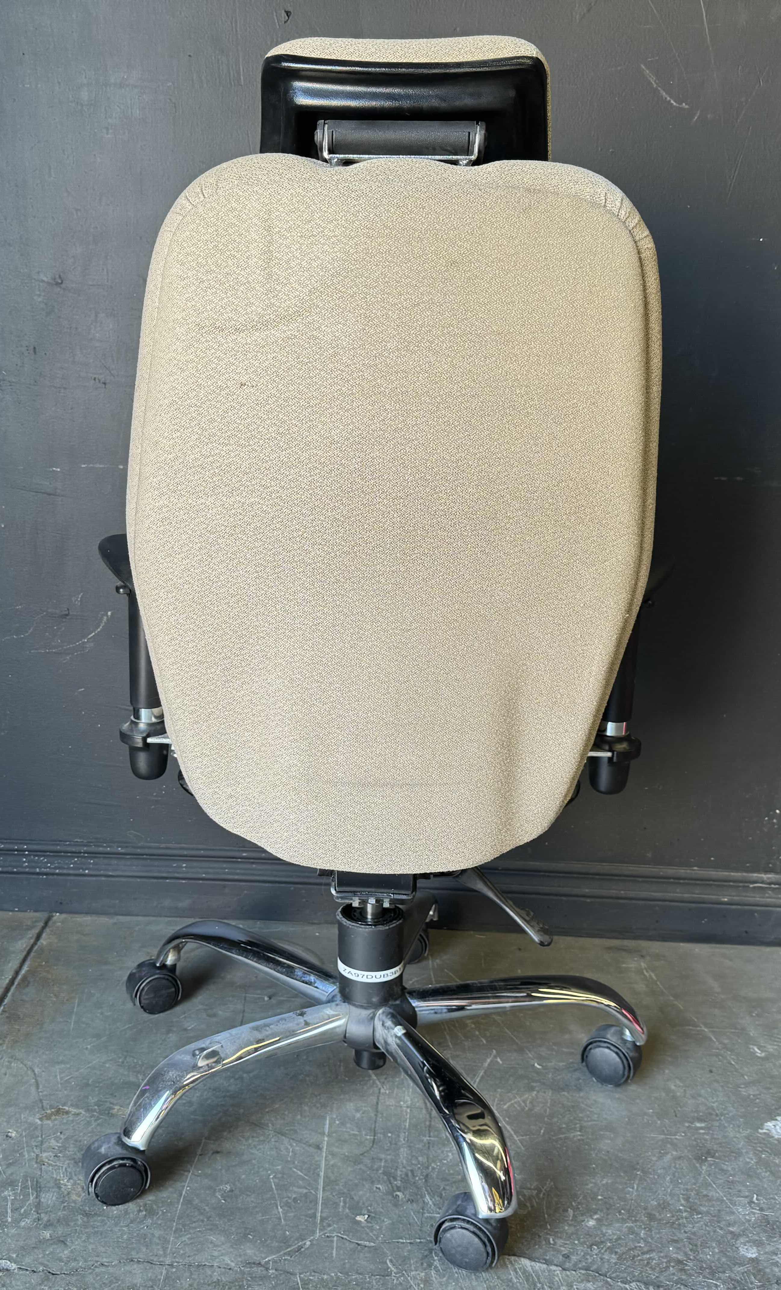 Photo 4 of TAN OFFICE CHAIR WITH HEAD REST