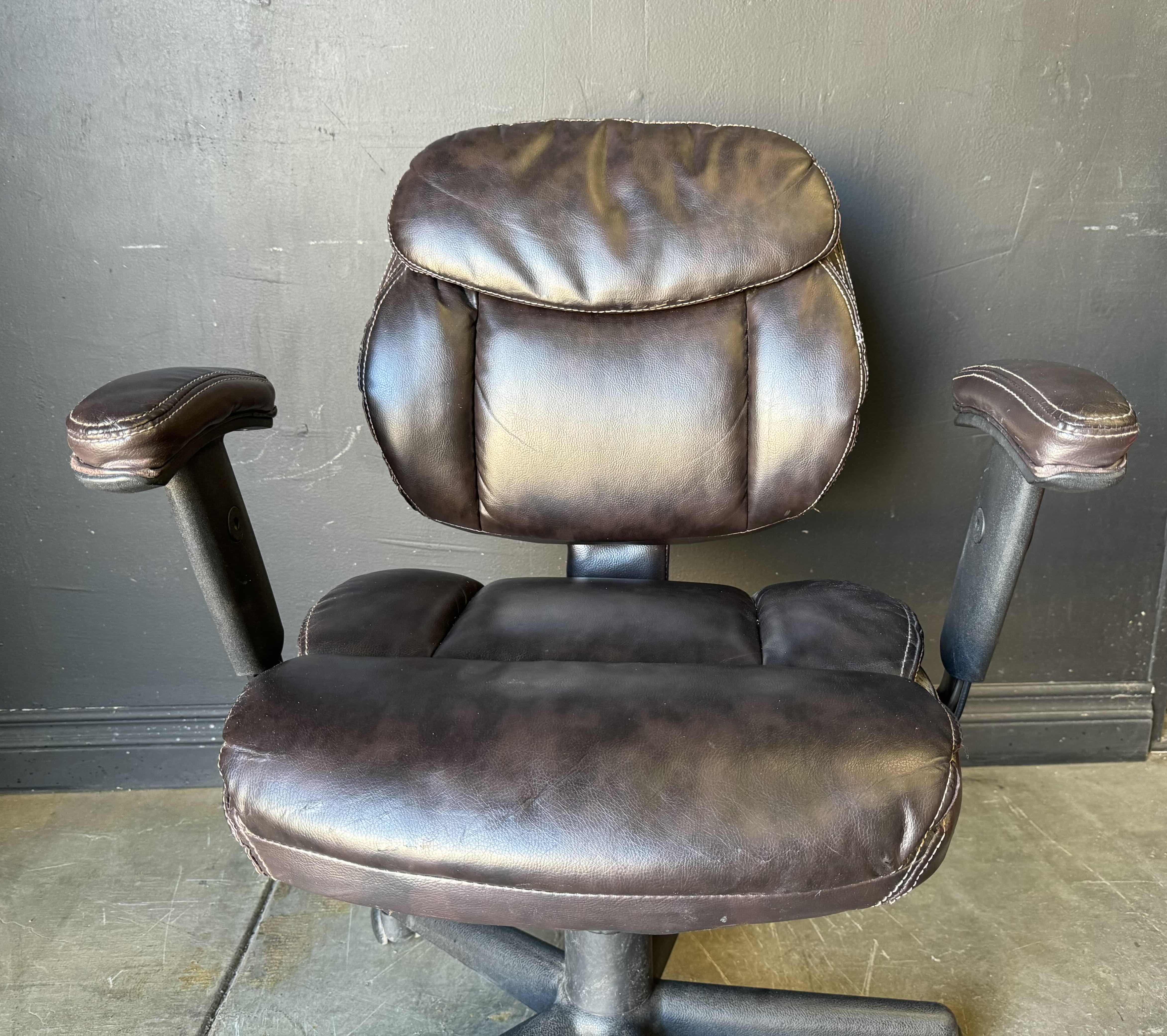 Photo 6 of BROWN LEATHER OFFICE CHAIR