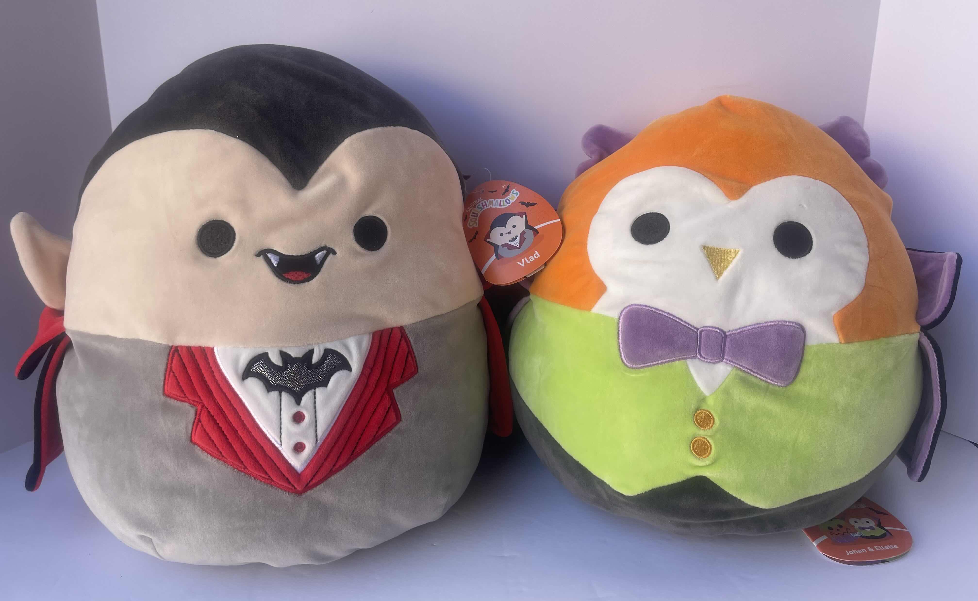 Photo 1 of HALLOWEEN SQUISHMALLOW H12” VLAD & FLIPAMALLOW JOHAN & ELLETTE H12” NWT