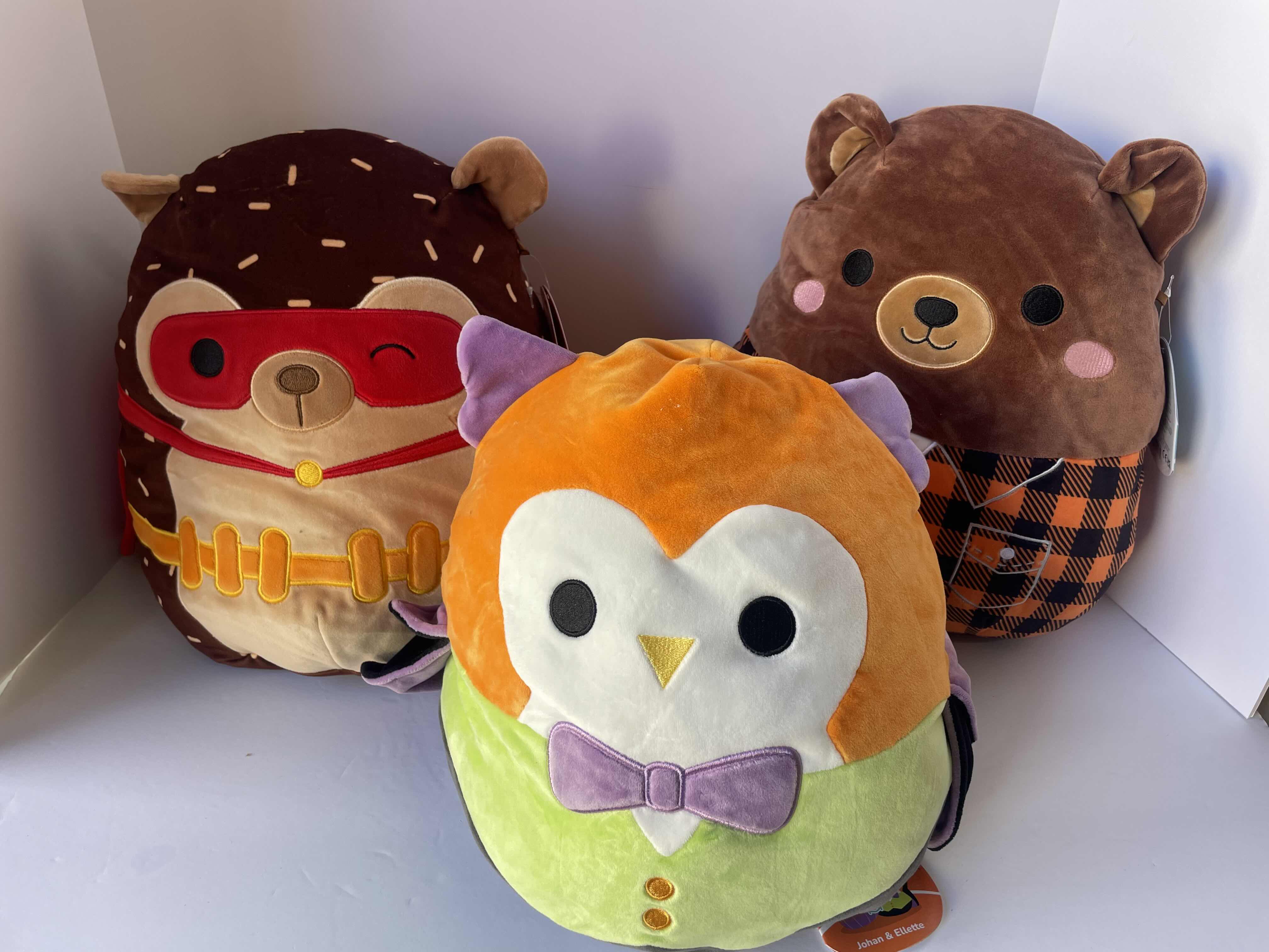 Photo 1 of NWT HALLOWEEN SQUISHMALLOWS (3) - VLAD H12”,  HANS H12” & OMAR H12” 
