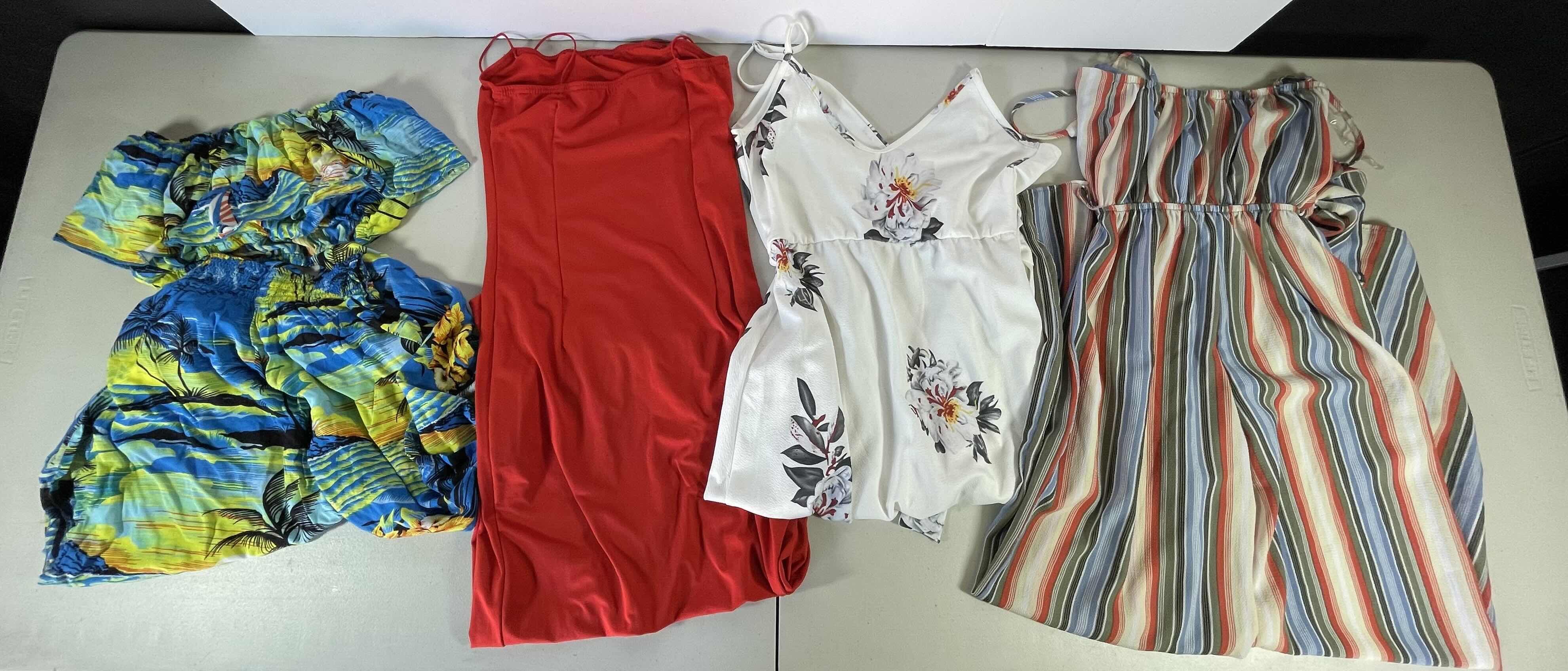 Photo 1 of FUN BEACH OUTFIT, DRESSES AND JUMPERS SIZE SMALL