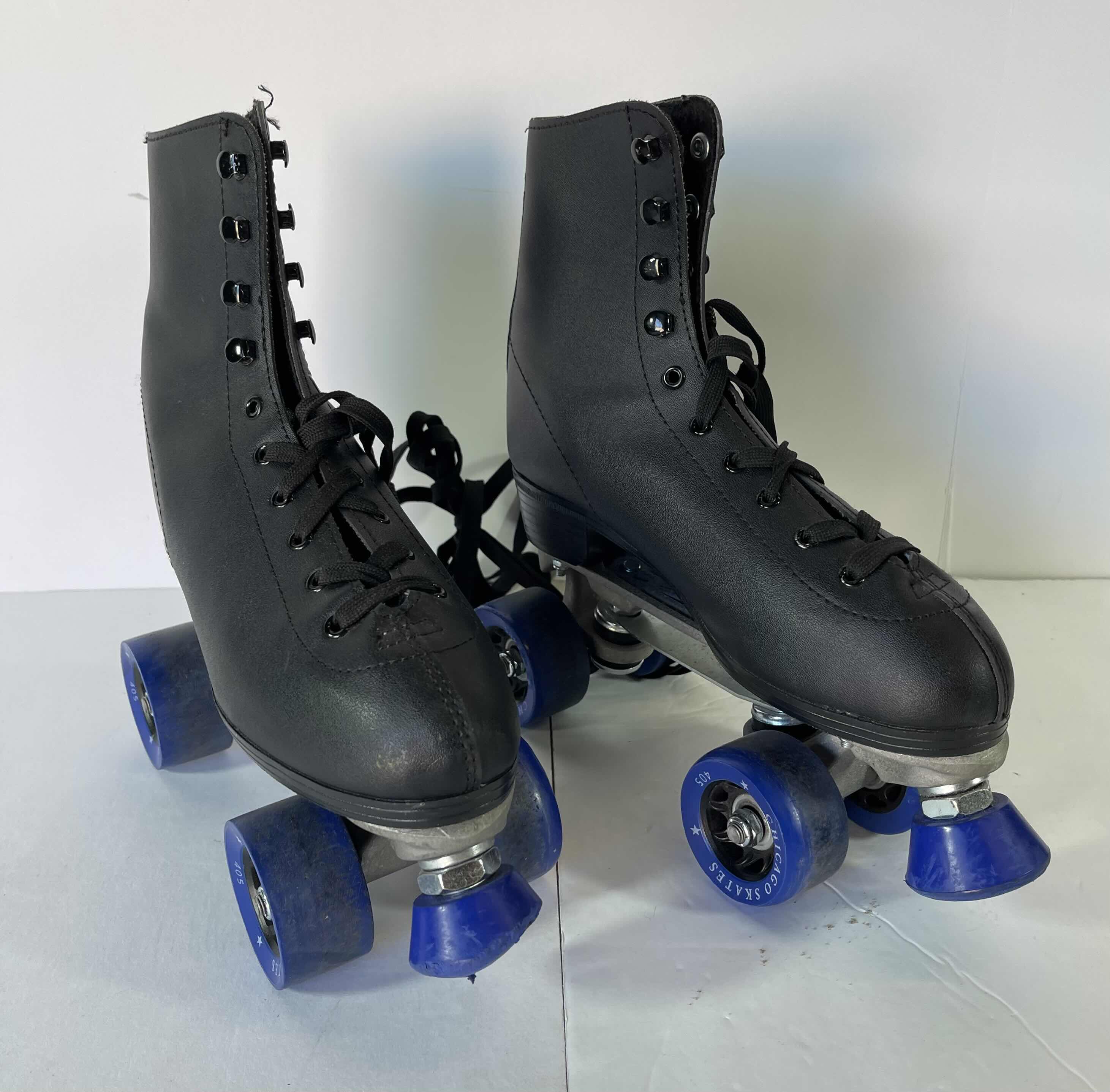 Photo 1 of CHICAGO 405 ROLLER SKATES MENS SIZE 6