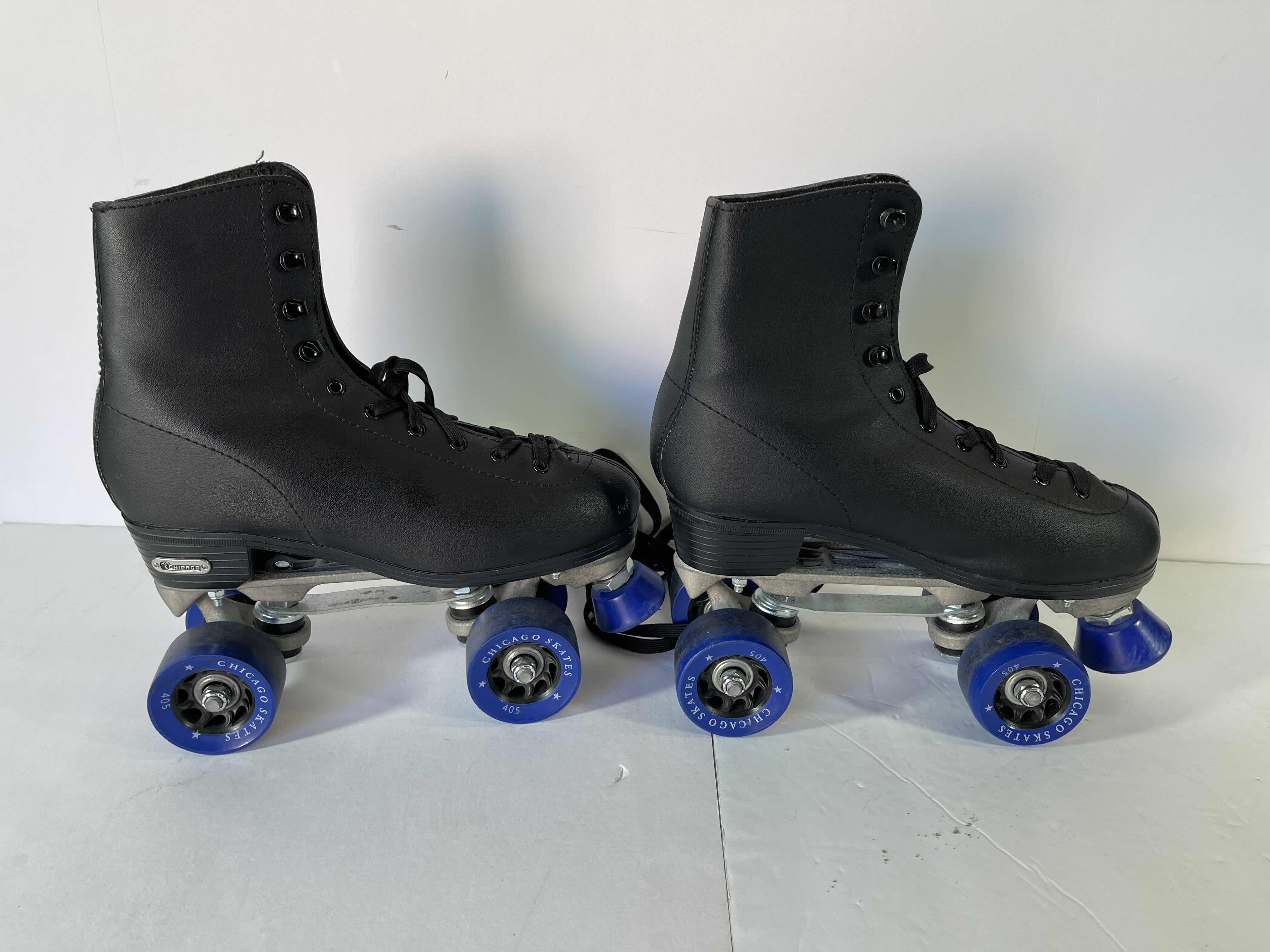 Photo 2 of CHICAGO 405 ROLLER SKATES MENS SIZE 6