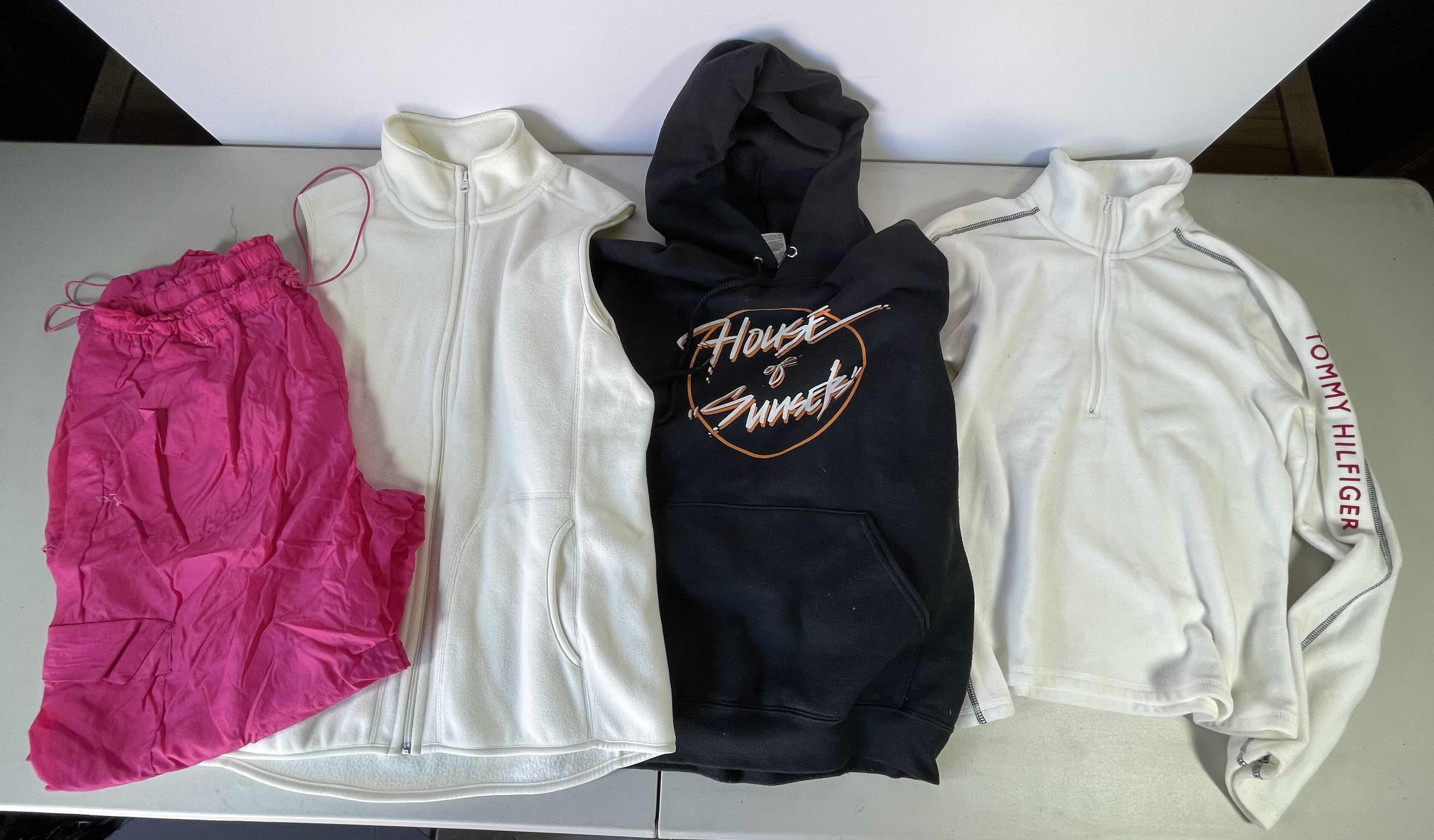 Photo 1 of WOMENS PANTS HOODIE AND FLEECE JACKETS - (TOMMY HILFIGER, OLD NAVY)